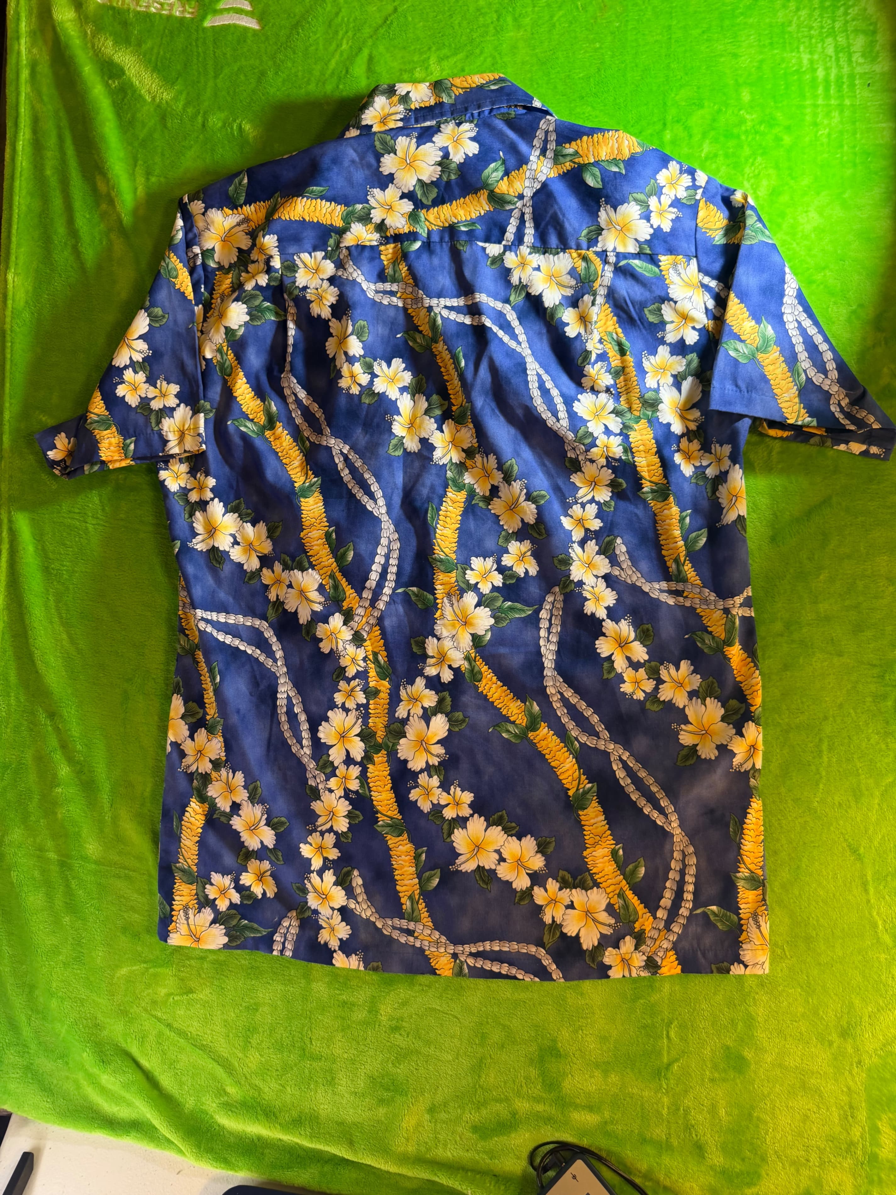 Pacific Legend Hawaiian Shirt M Floral Plumeria Hibiscus Made in Hawaii Tropical - Thumbnail 2