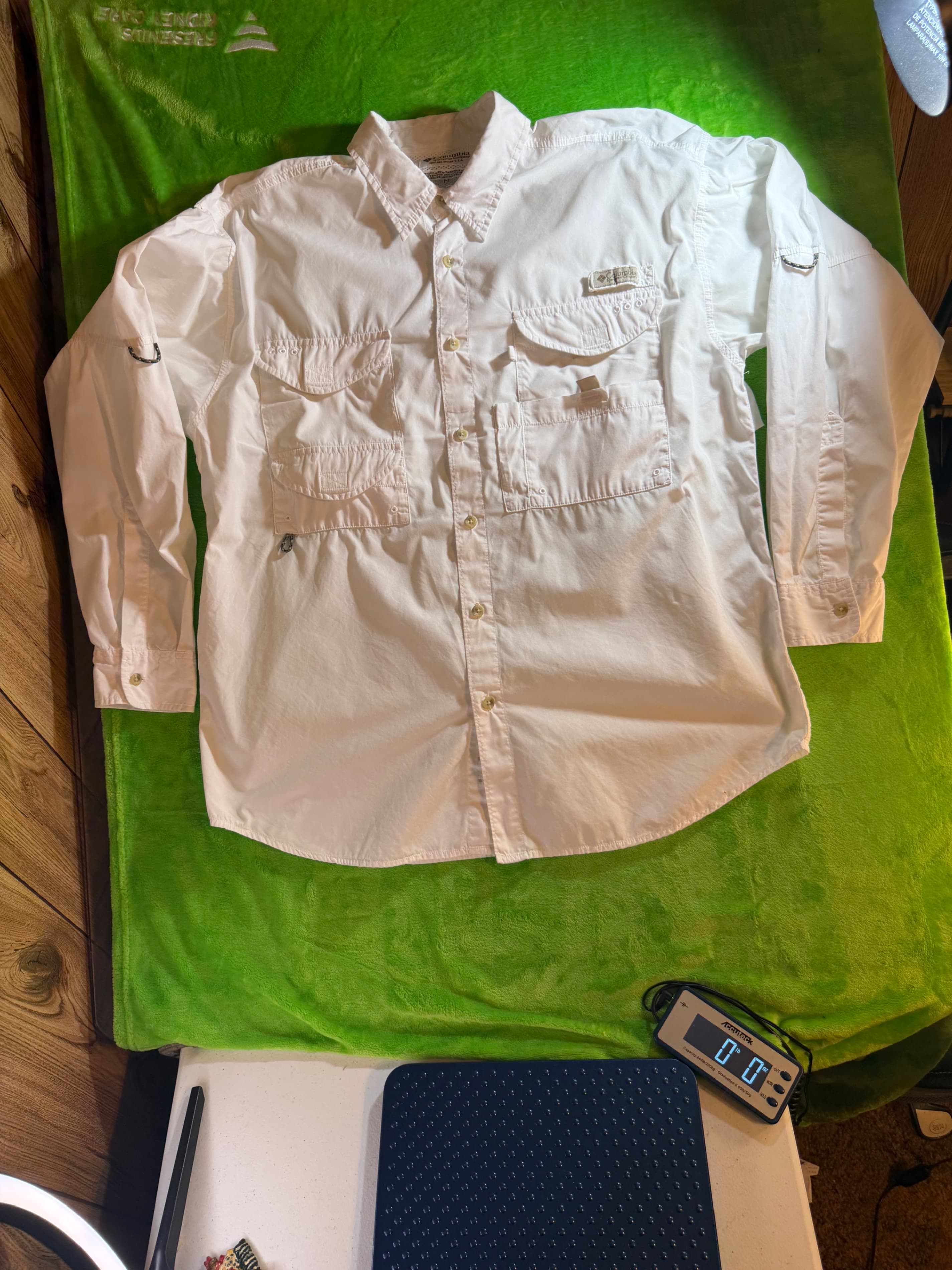 Columbia PFG Fishing Shirt Mens Medium White Long Sleeve Vented Button Up Cotton