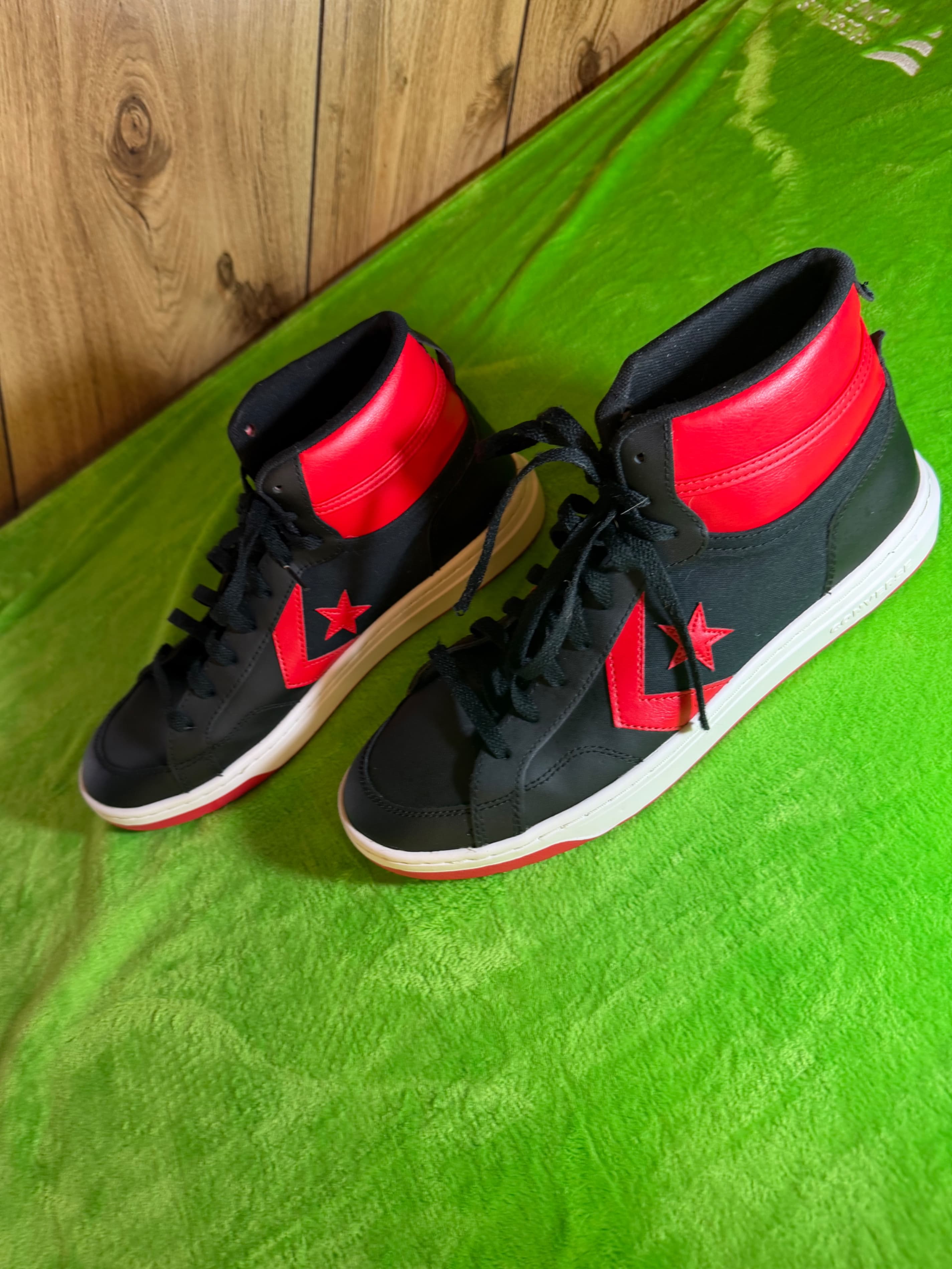 Converse Pro Leather Hi Top Mens 12 Black Red A01281C Bred Basketball Sneaker - Thumbnail 6