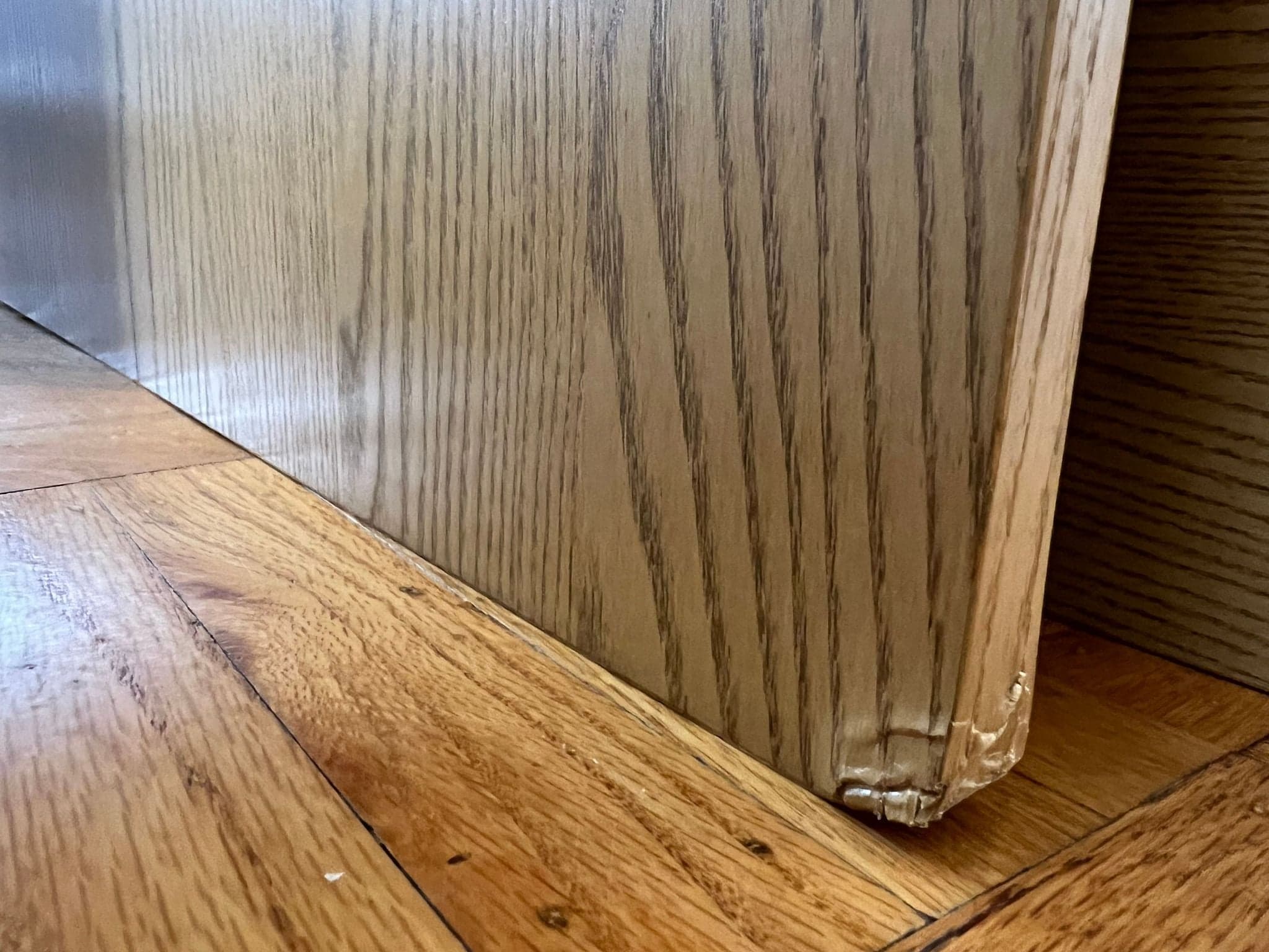 Burrow Furniture Harvest Extendable Dining Table - Thumbnail 5