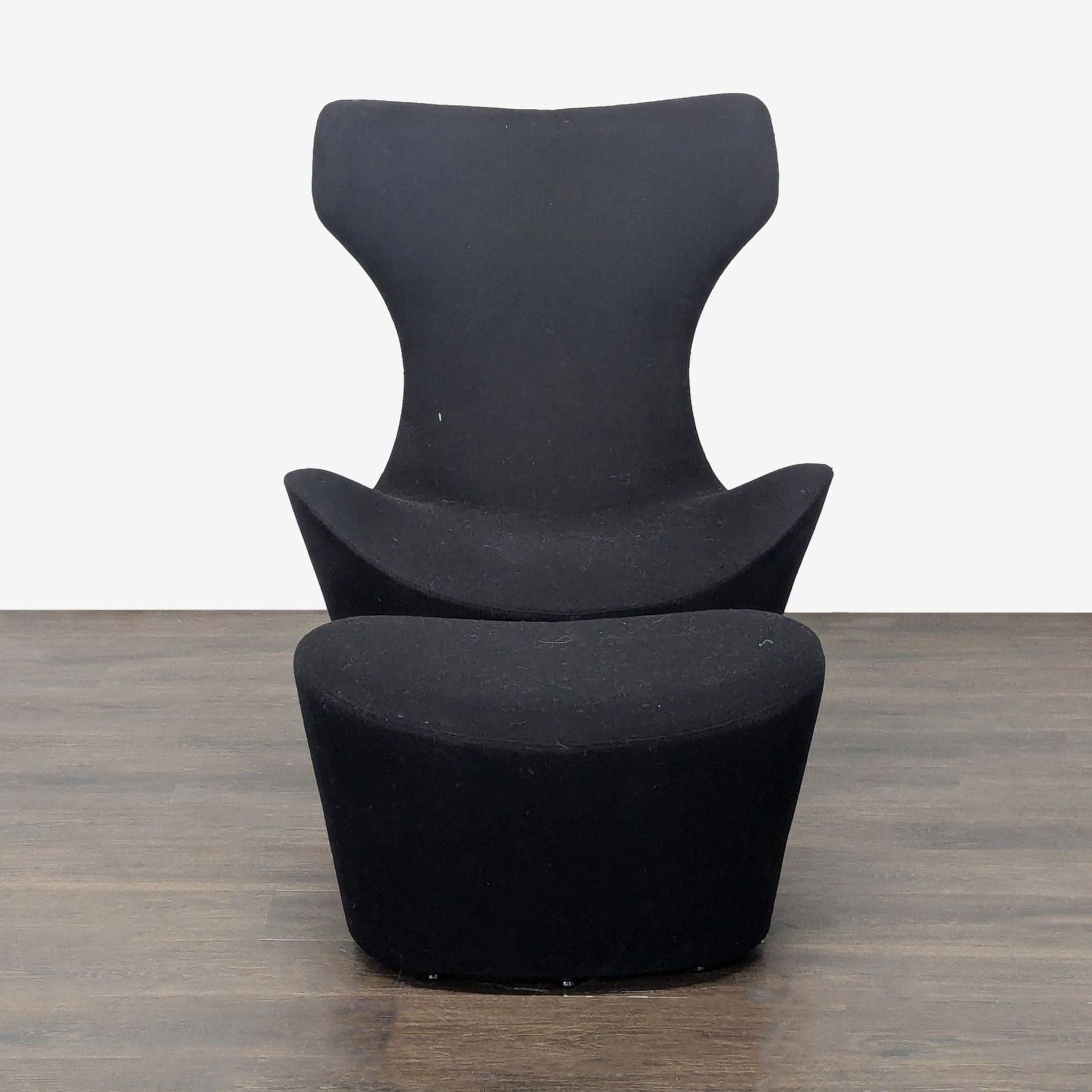 B&B Italia Grande Papilio Black Lounge Chair with Ottoman Set - Thumbnail 7