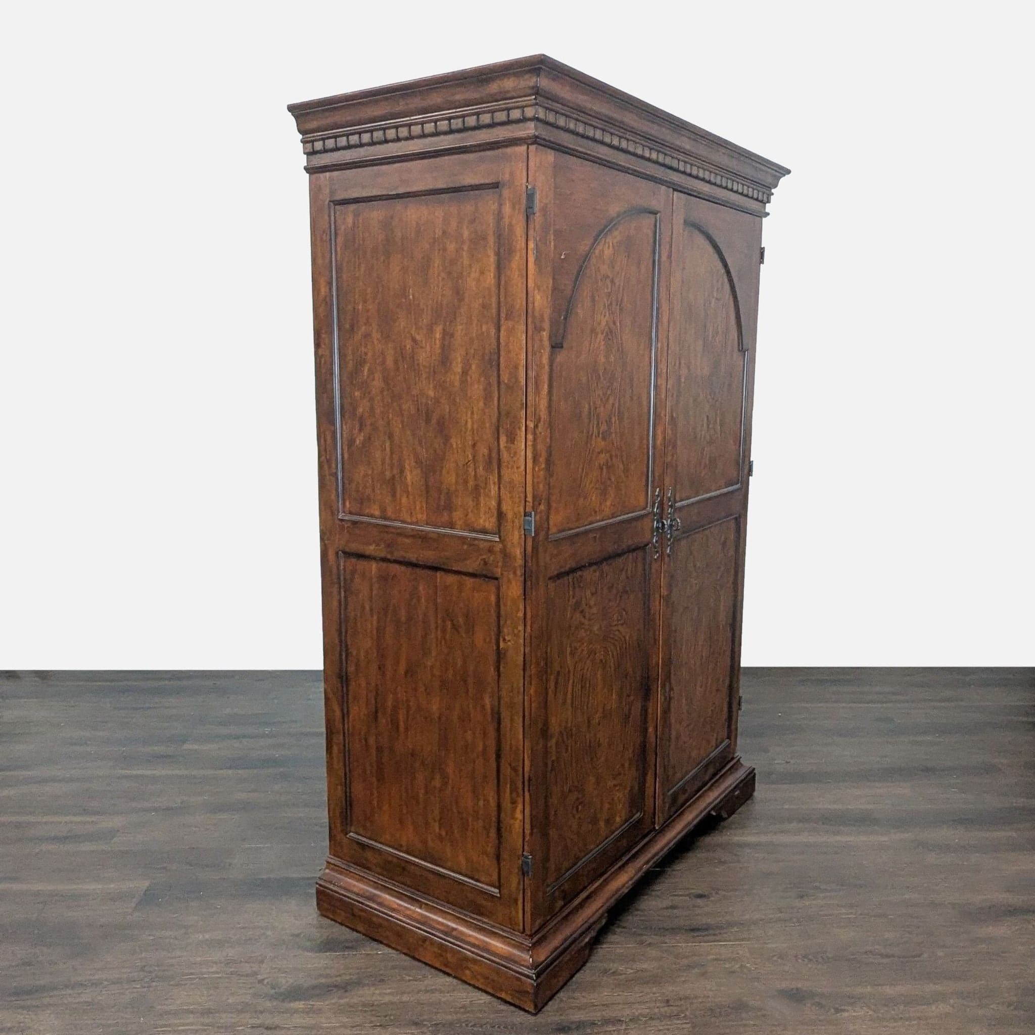 Howard Miller South Haven Wine Cabinet - Thumbnail 10