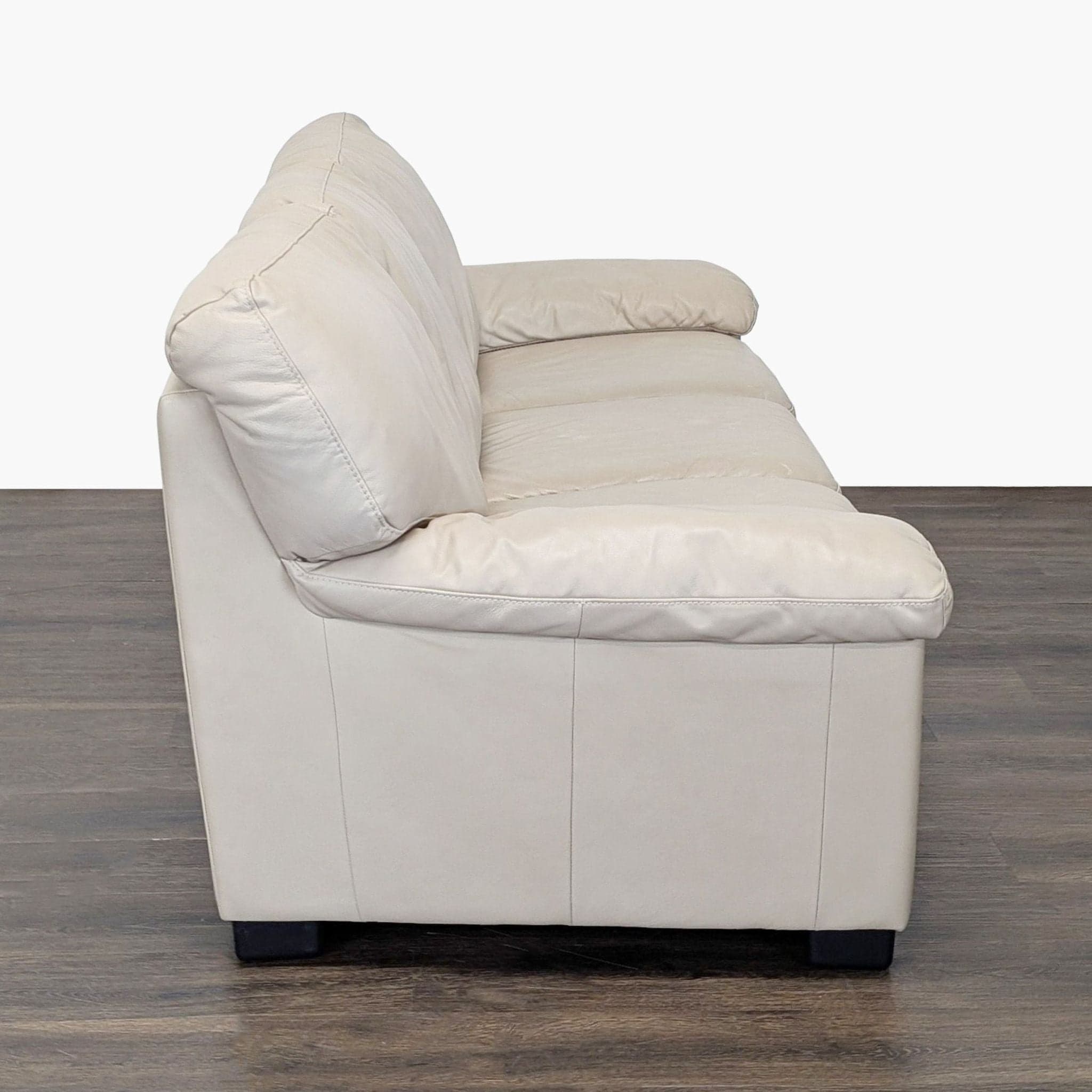 Italsofa 3-Seat Sofa in Beige Leather - Thumbnail 9