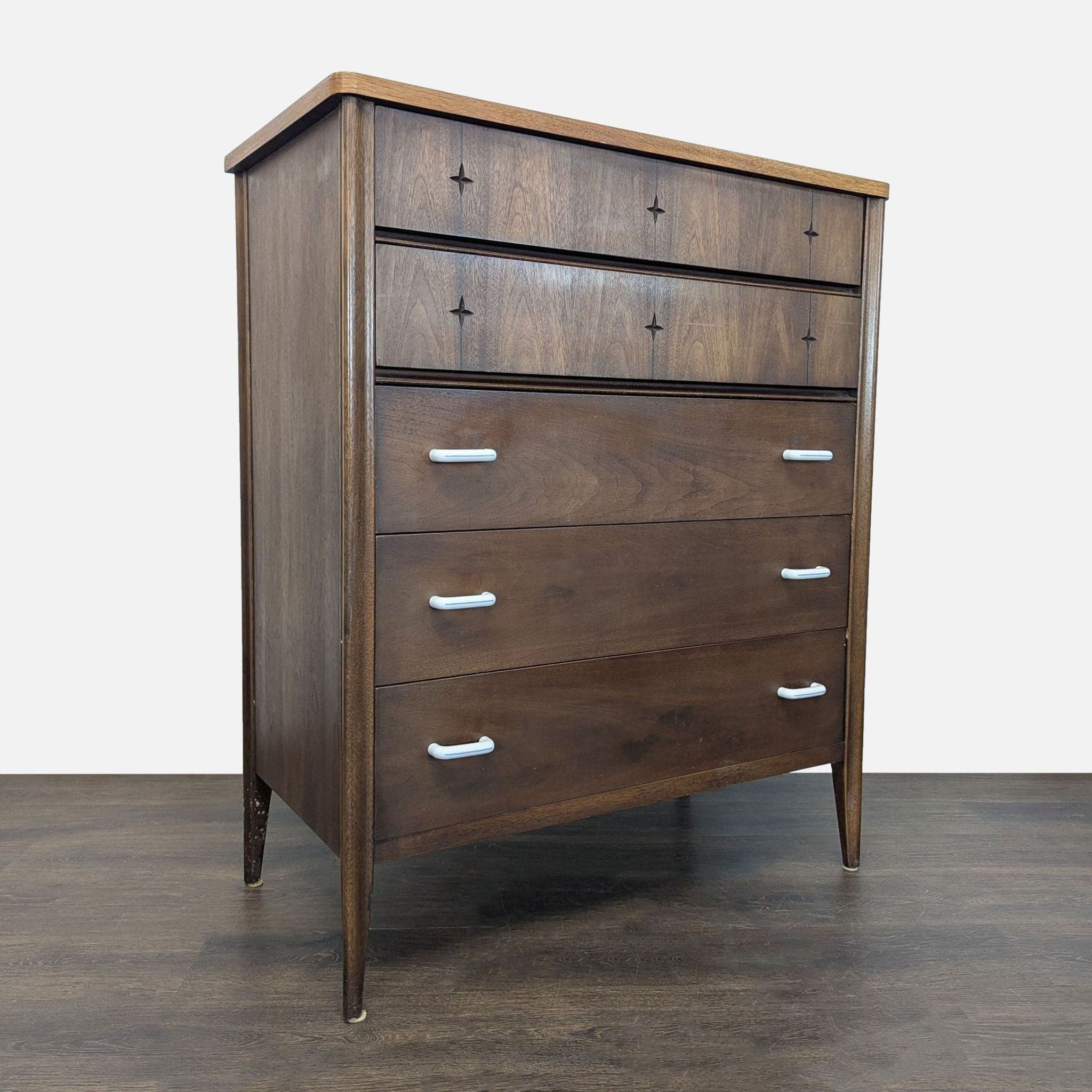 Vintage 1960’s Broyhill Mid-Century Modern Tall Dresser with 5 Drawers - Thumbnail 3