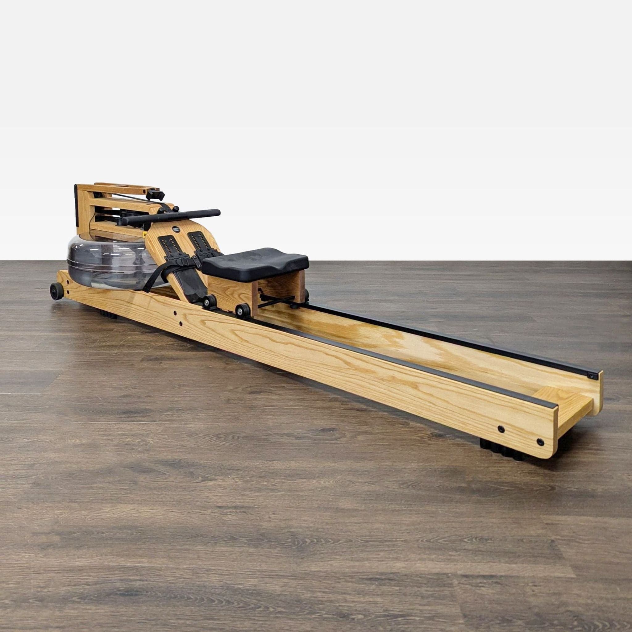 Original WaterRower Rowing machine. Original Price: 1599$ - Thumbnail 2