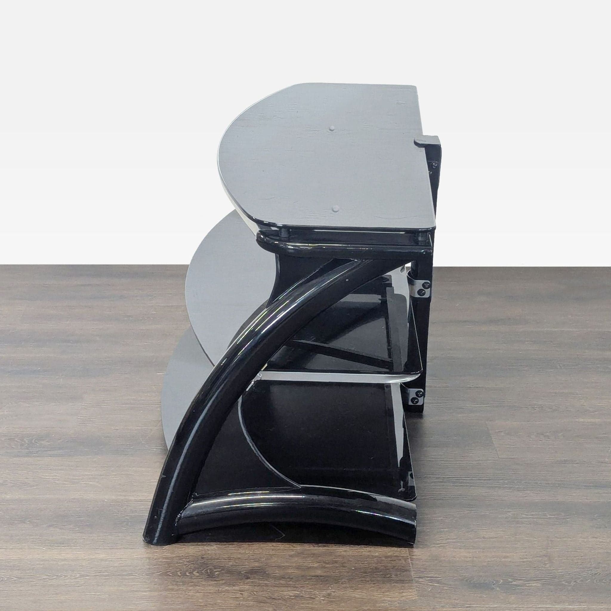 Whalen Furniture 3 in 1 TV Stand - Thumbnail 3