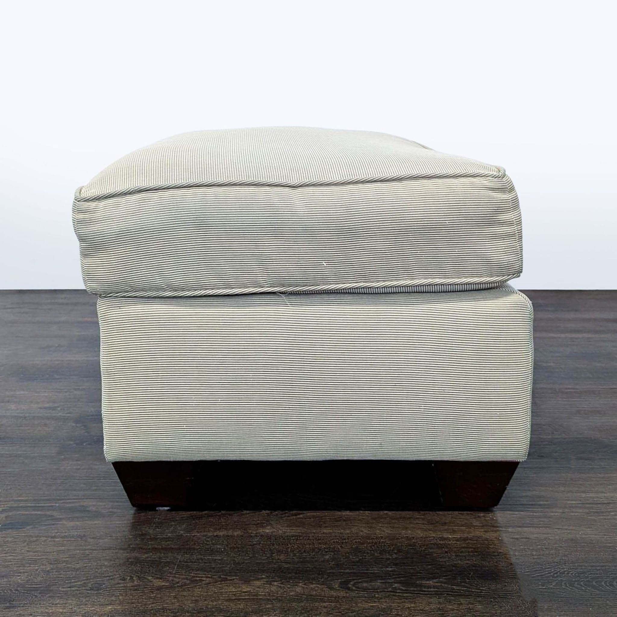 Comfy Lounge Chair with Matching Ottoman - Light Sage - Thumbnail 9