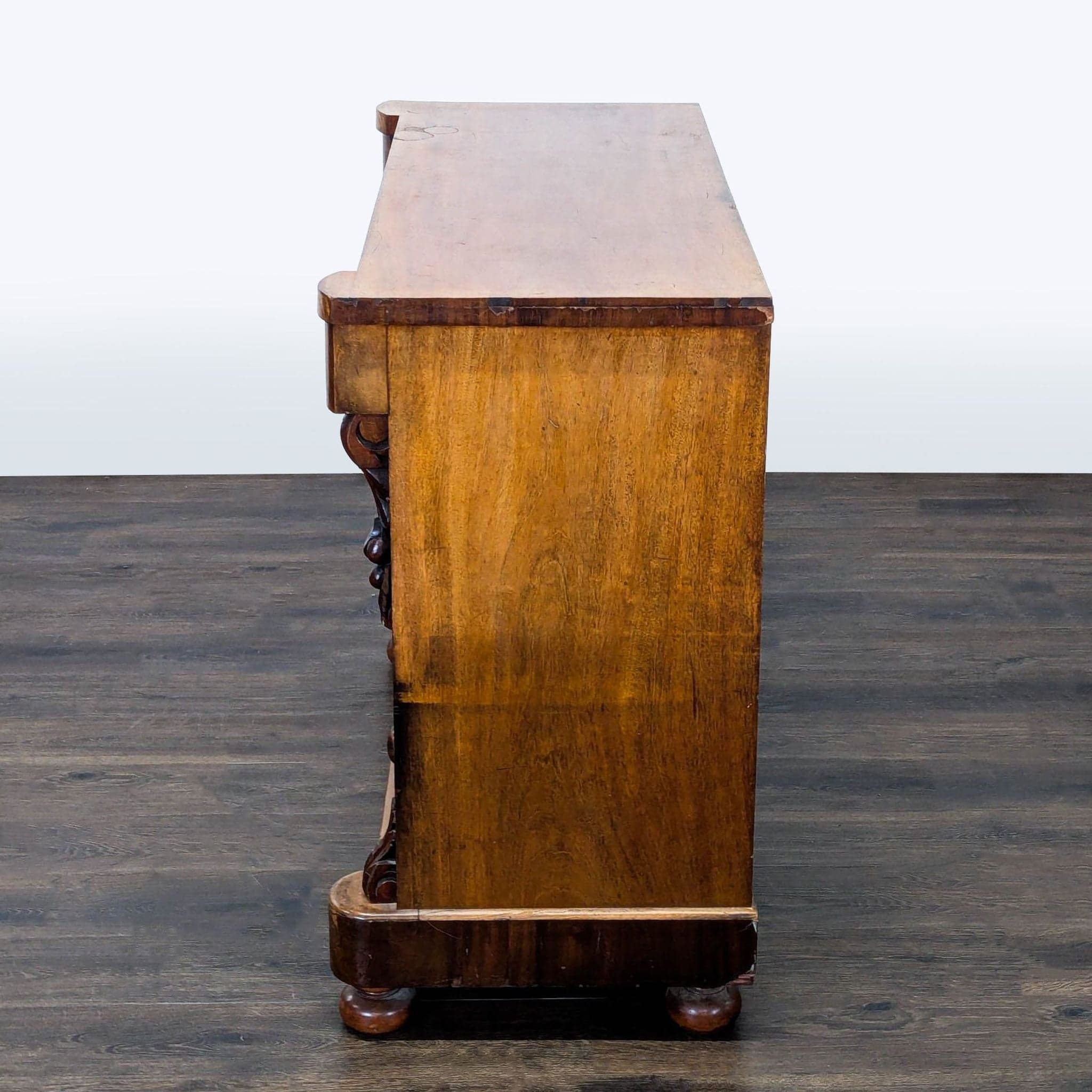 Antique American Empire Flame Mahogany Dresser with Skeleton Keys - Thumbnail 6