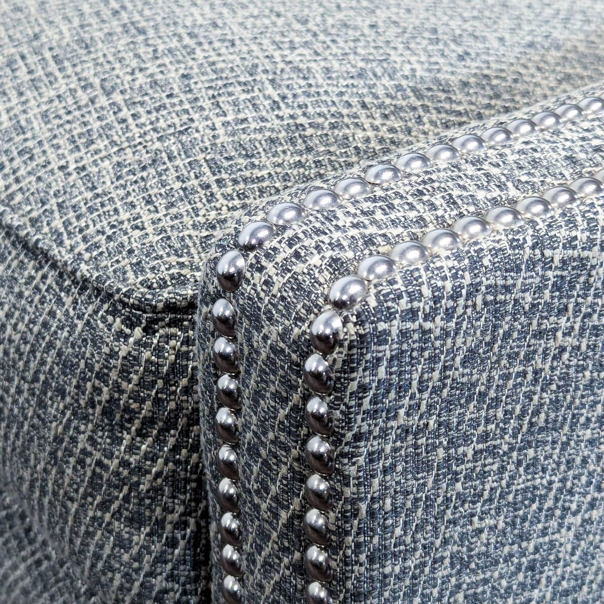Thomasville Modern Grey Upholstered Loveseat with Nailhead Trim - Thumbnail 9