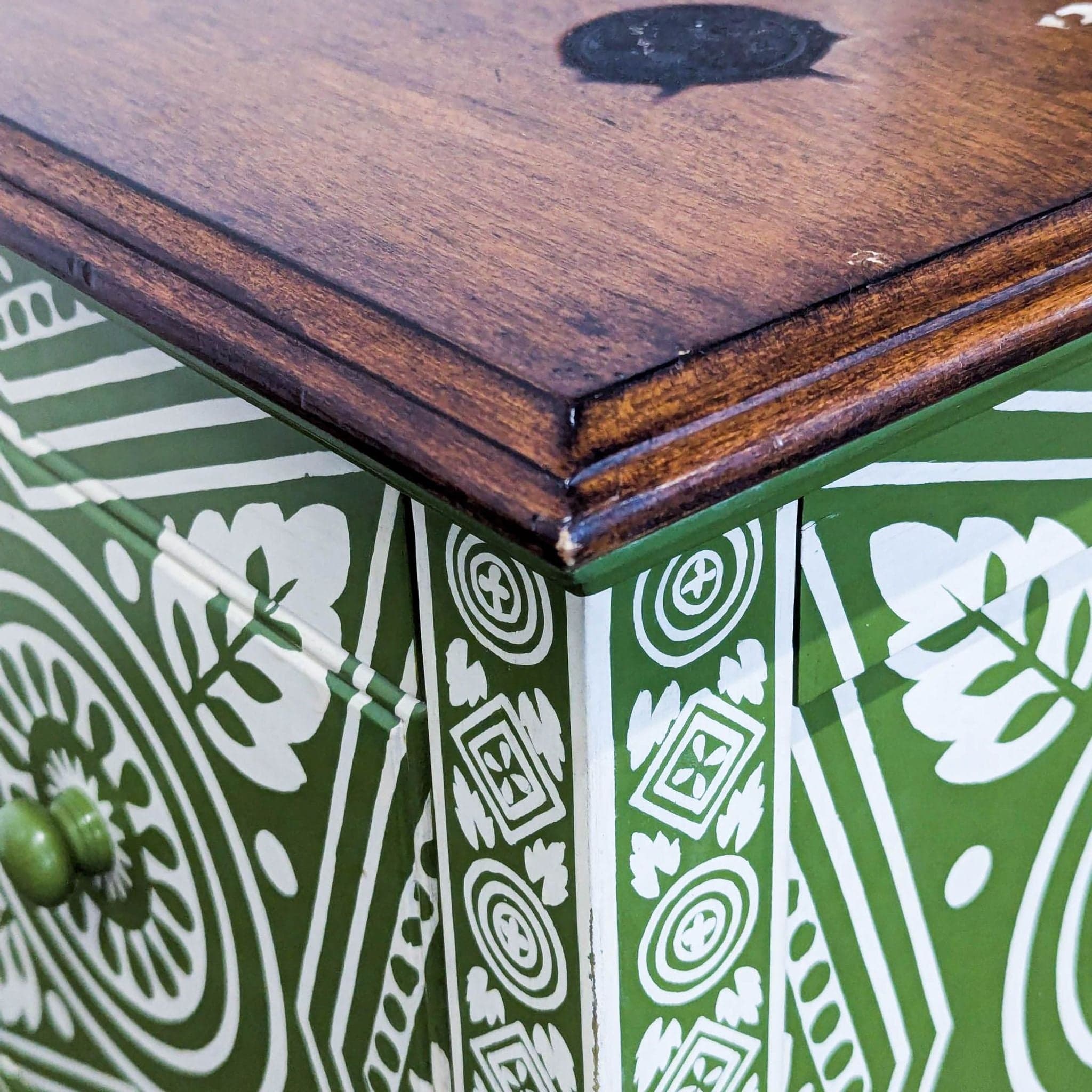 Pottery Barn Green Patterned 3-Drawer Dresser/Desk - Thumbnail 11