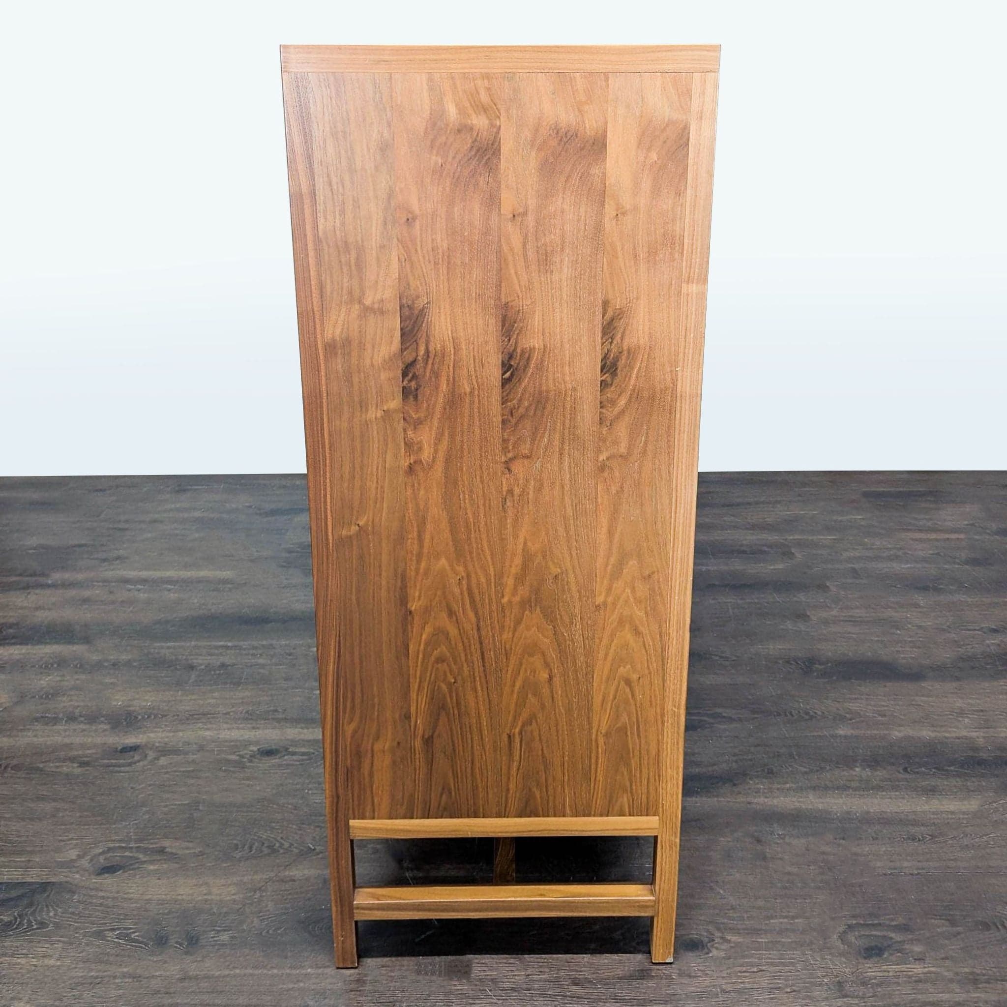 Room and Board Berkeley Modern 5-Drawer Wood Dresser - Thumbnail 9