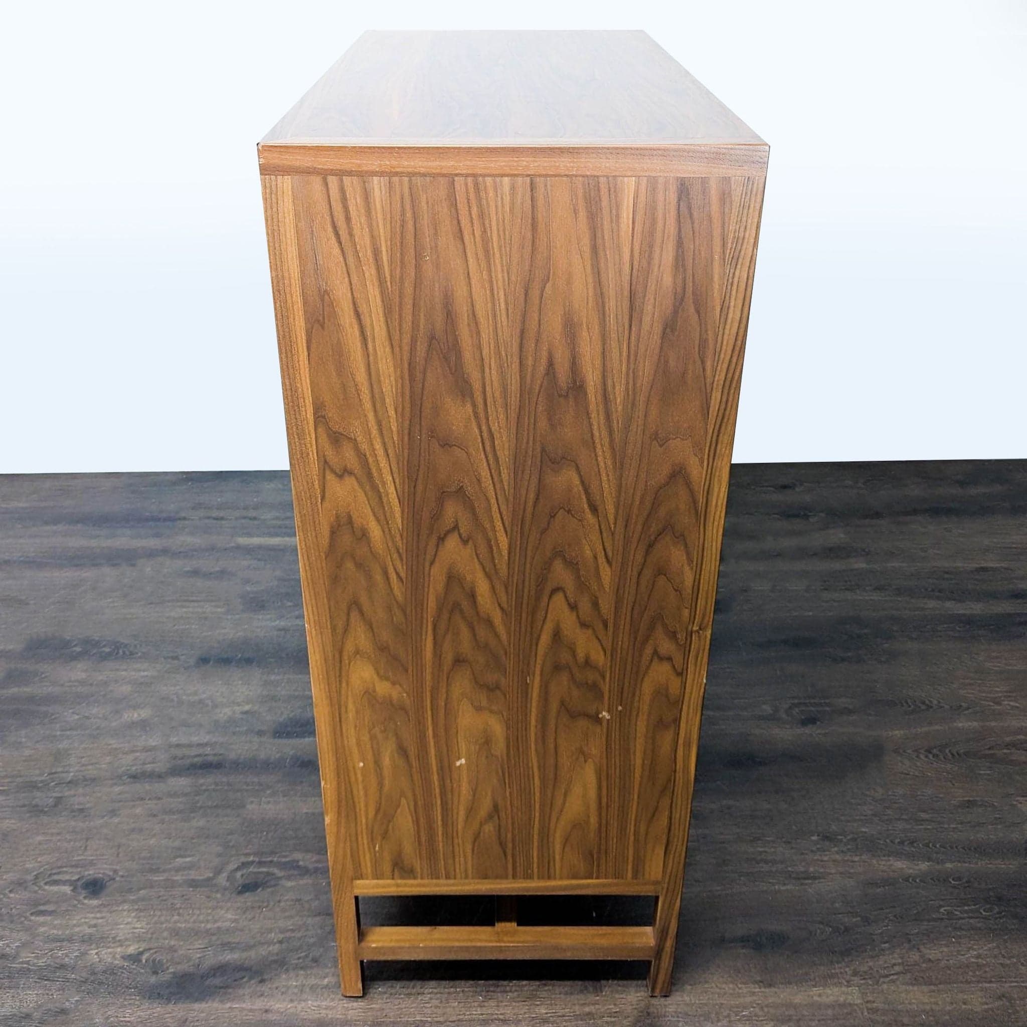 Room and Board Berkeley Modern 5-Drawer Wood Dresser - Thumbnail 6