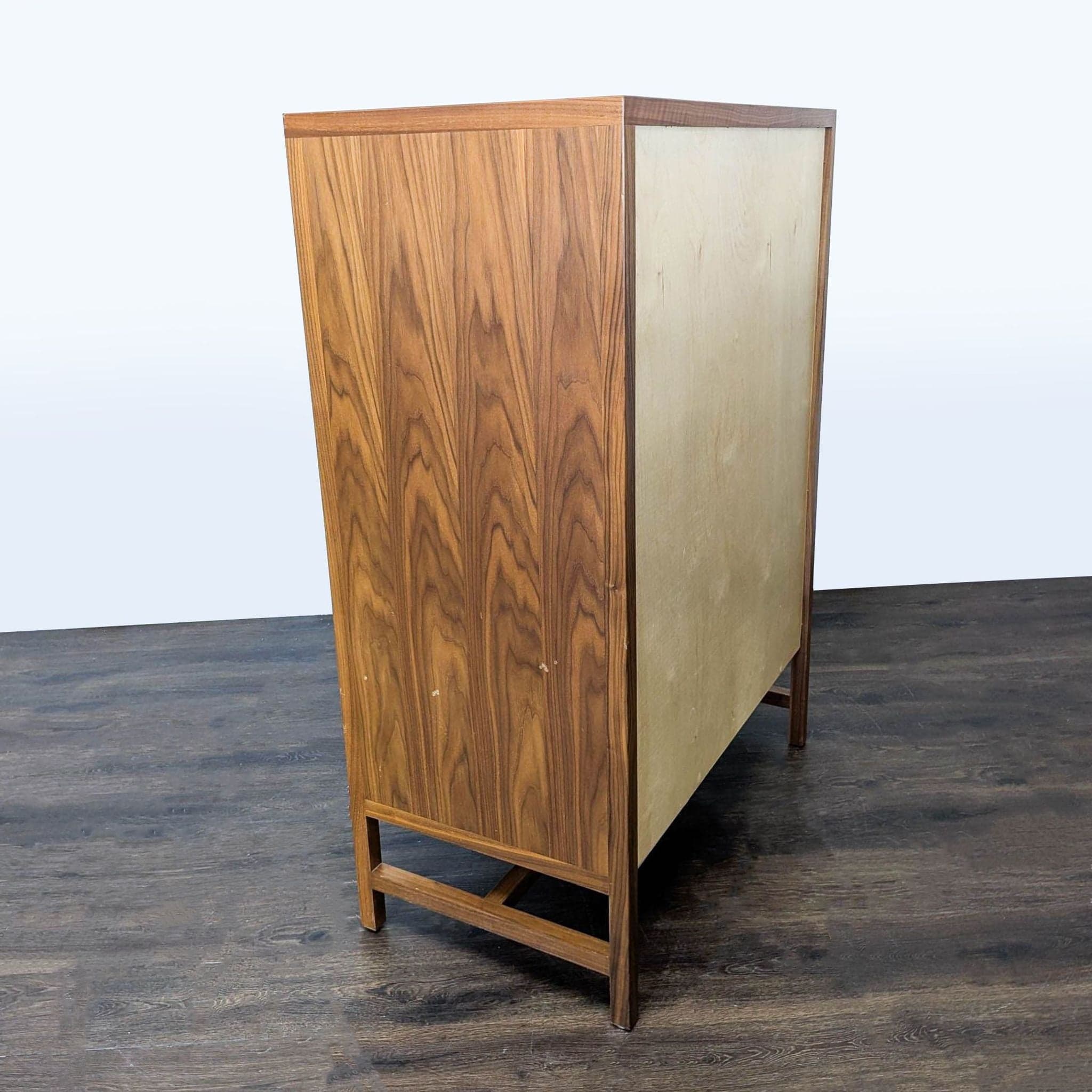Room and Board Berkeley Modern 5-Drawer Wood Dresser - Thumbnail 4