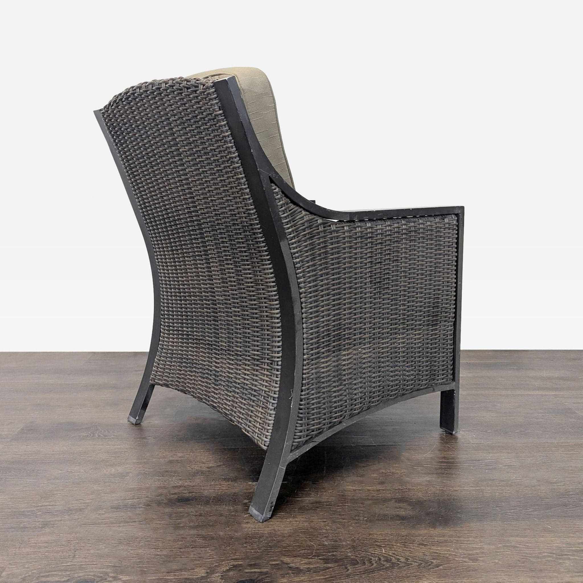 All Weather Outdoor Wicker Armchair with Cushions - Sturdy Metal Frame - Thumbnail 4