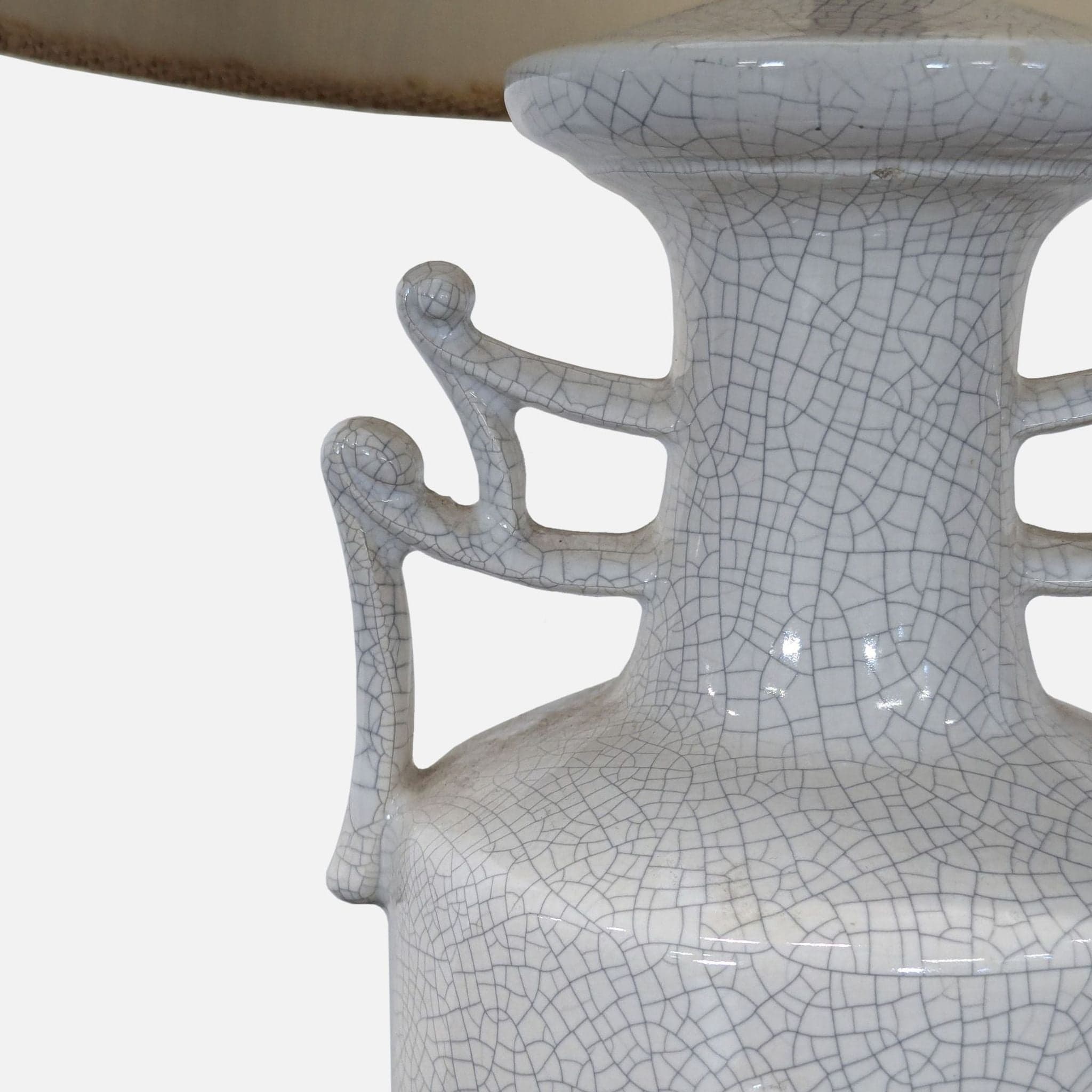 Classic White Ceramic Table Lamp with Textured Shade - Thumbnail 5