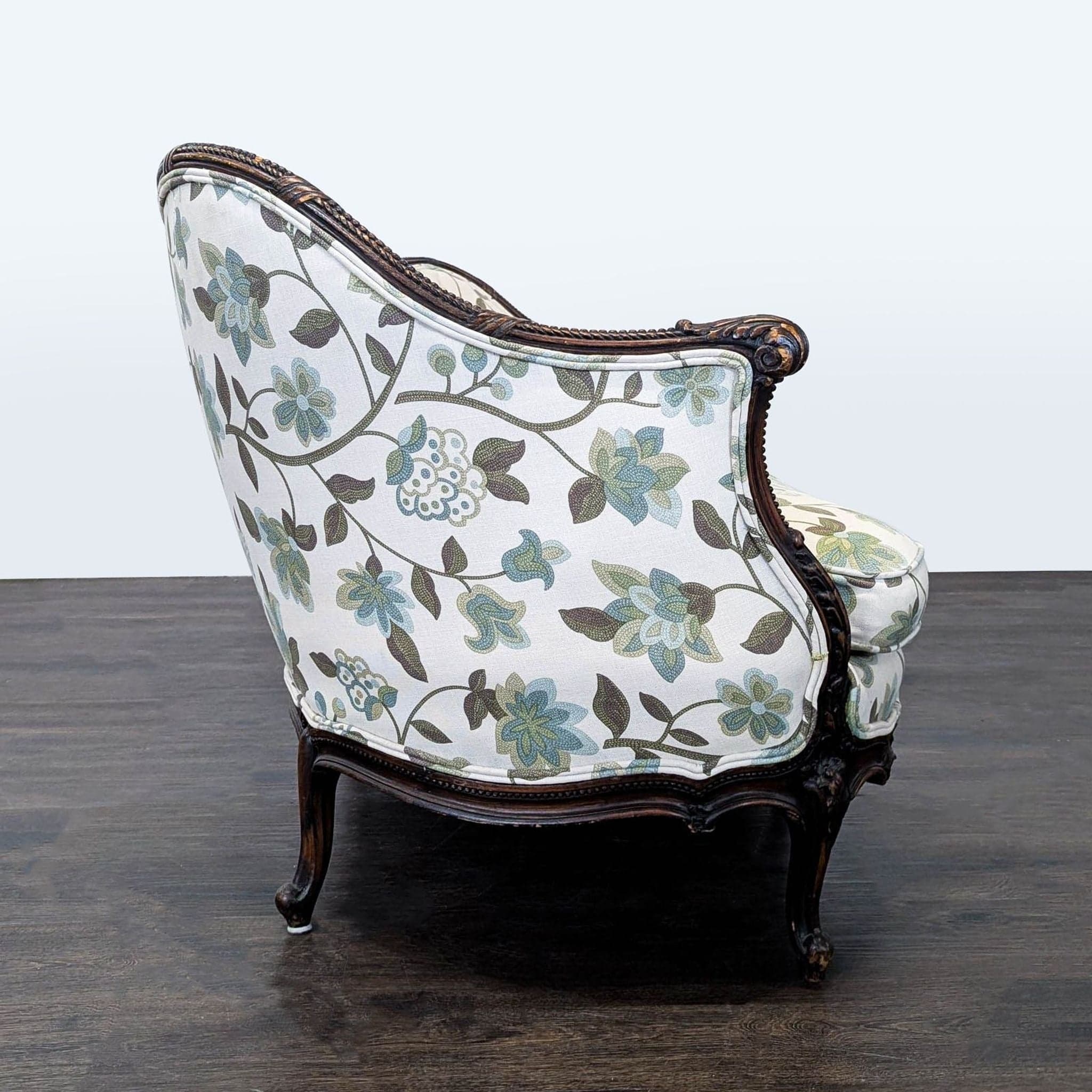 Charming Vintage 3-Seat Sofa with Floral Upholstery and Carved Wood Frame - Thumbnail 3