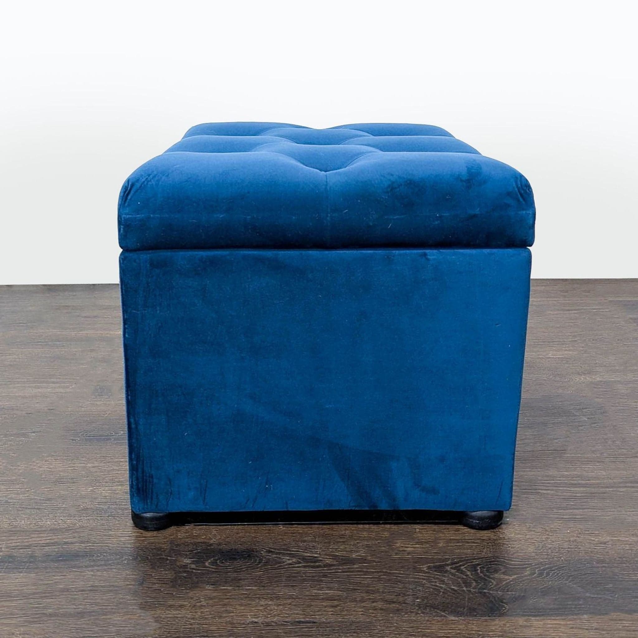 Velvet Button Tufted Storage Ottoman - Thumbnail 4