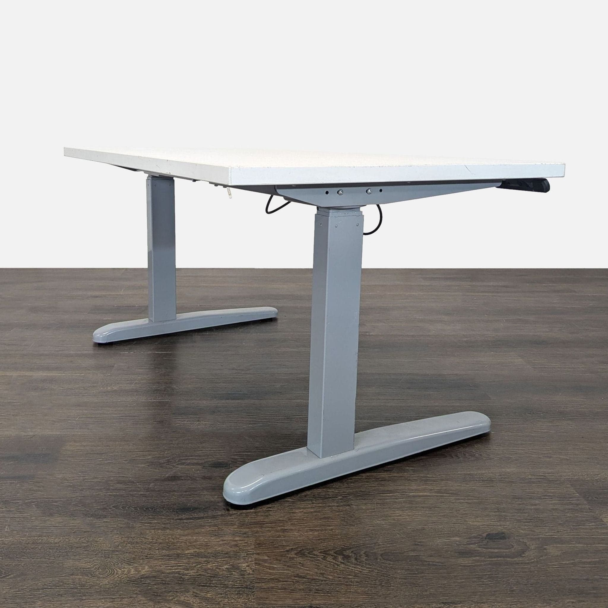 Jarvis Electric Adjustable Standing Desk - White Top, Programmable Height Settings - Thumbnail 7