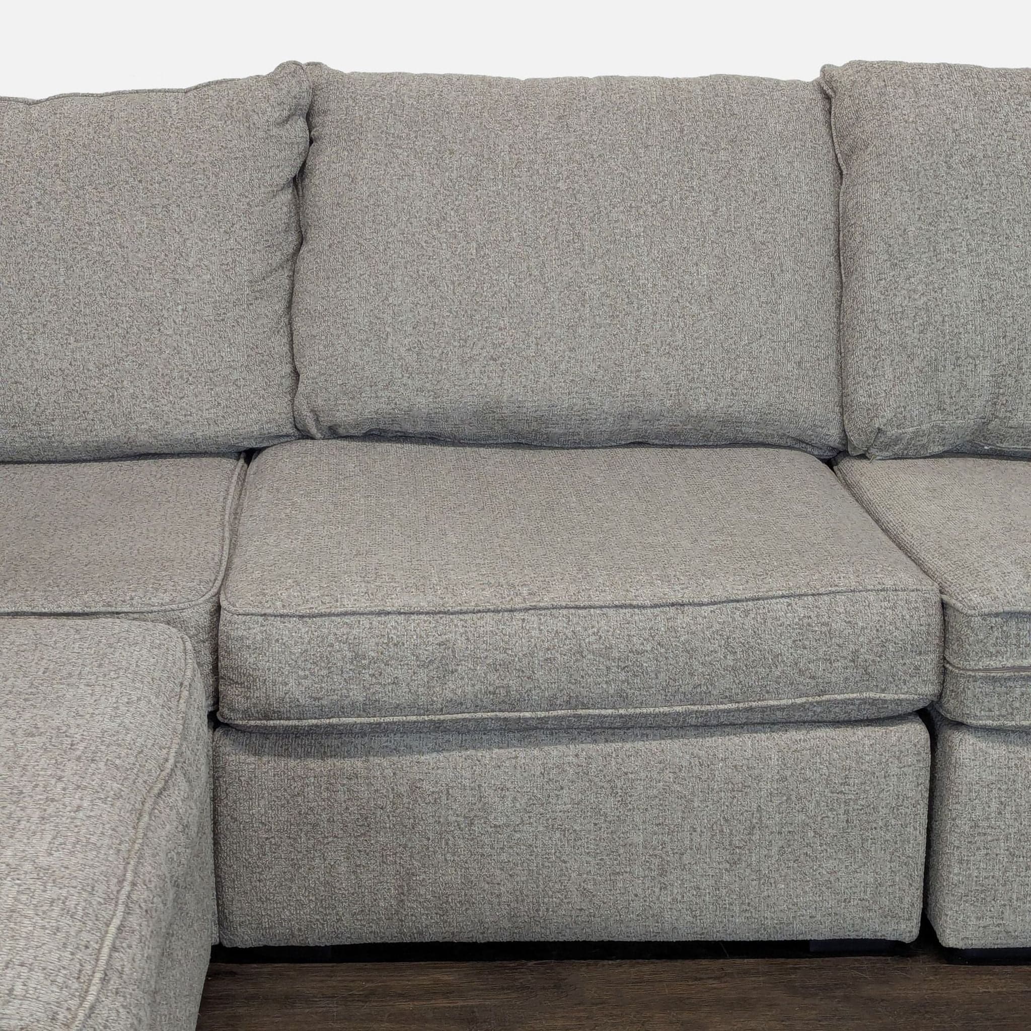 Living Spaces Belinha Modern Light Gray L-Shaped Sectional Sofa – Comfortable and Spacious - Thumbnail 3