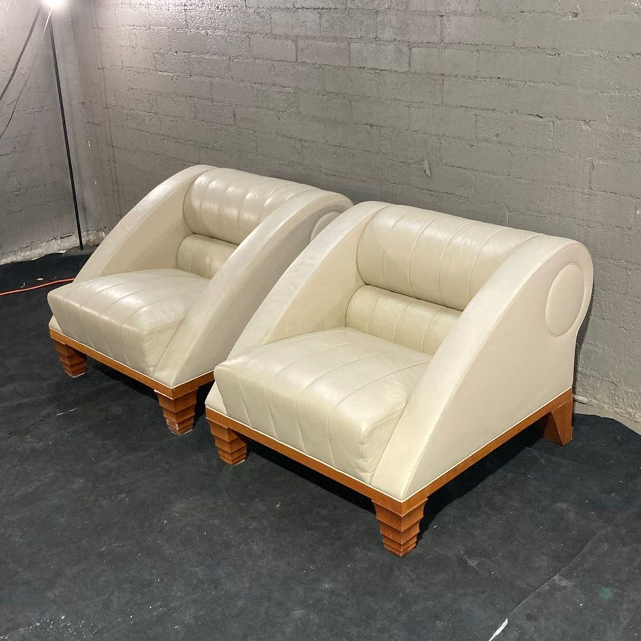 Leon Krier for Giorgetti "Aries" Club Chairs - Thumbnail 2