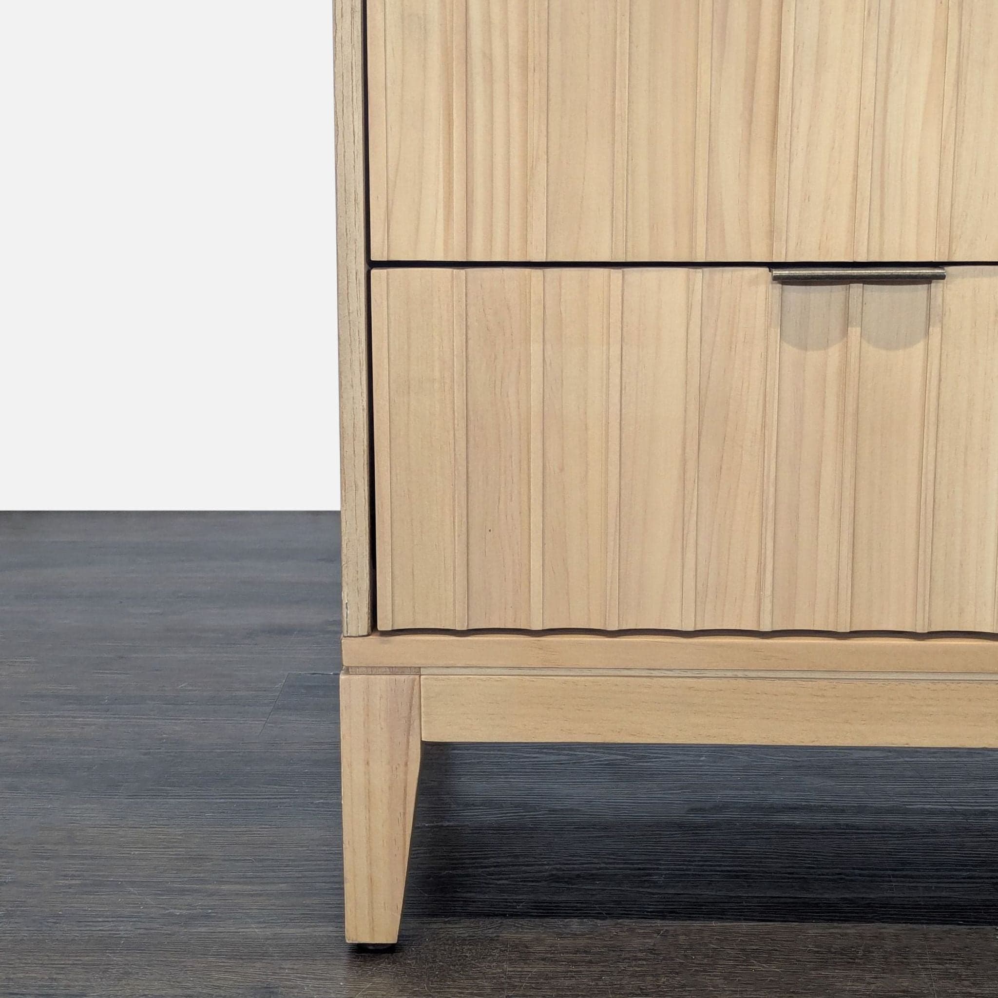 Threshold with Studio McGee Side Thousand Oaks Wood Scalloped Side Table - Thumbnail 9