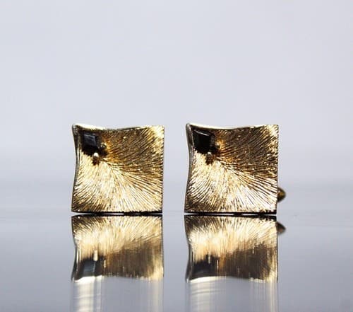 Vintage SWANK Designer Gold Tone Black Onyx Insert Men's Fashion Cufflinks - Thumbnail 2