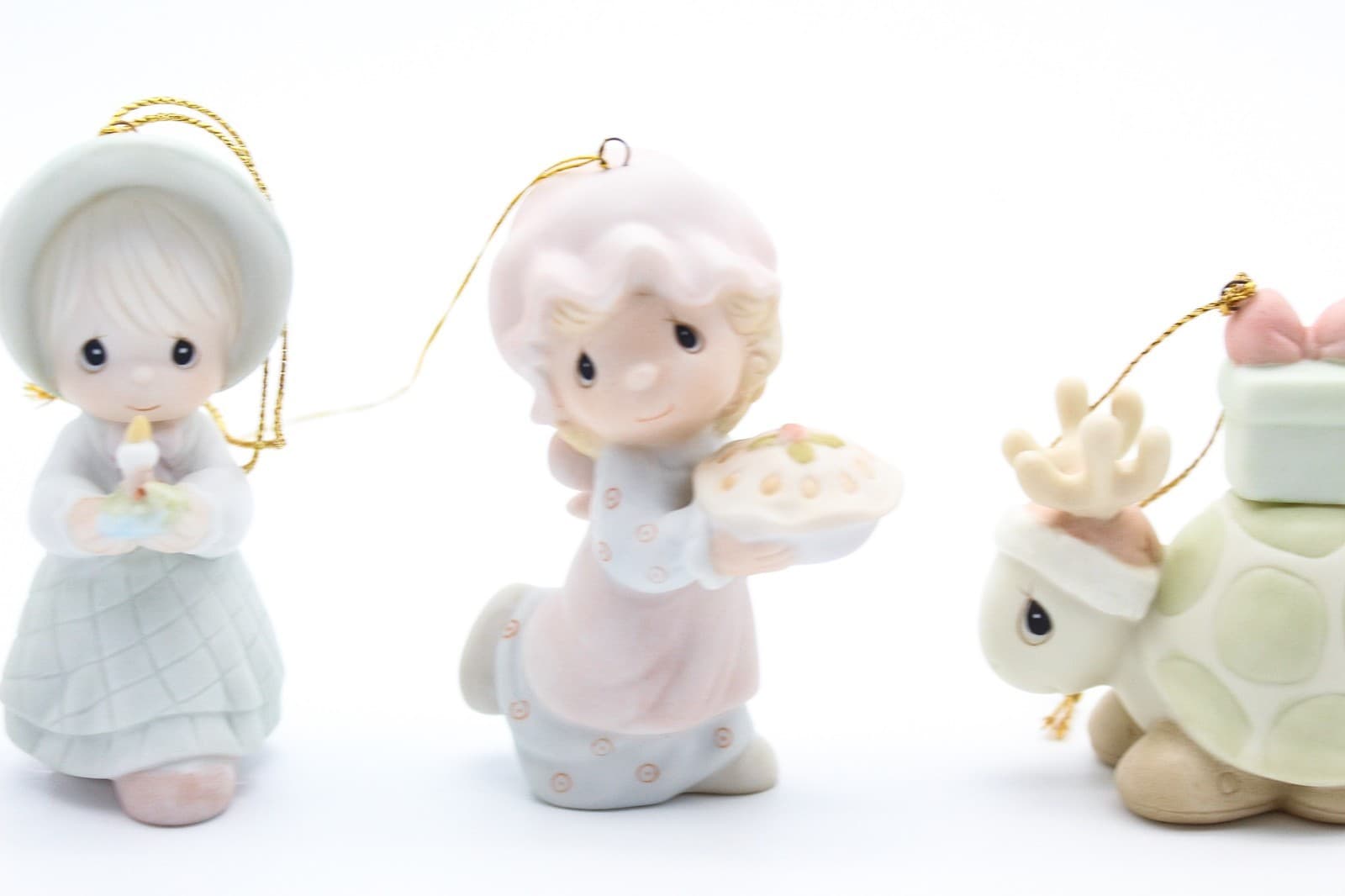 Precious Moments Wishing You the Sweetest Christmas Porcelain Figurines Lot of 4 - Thumbnail 4