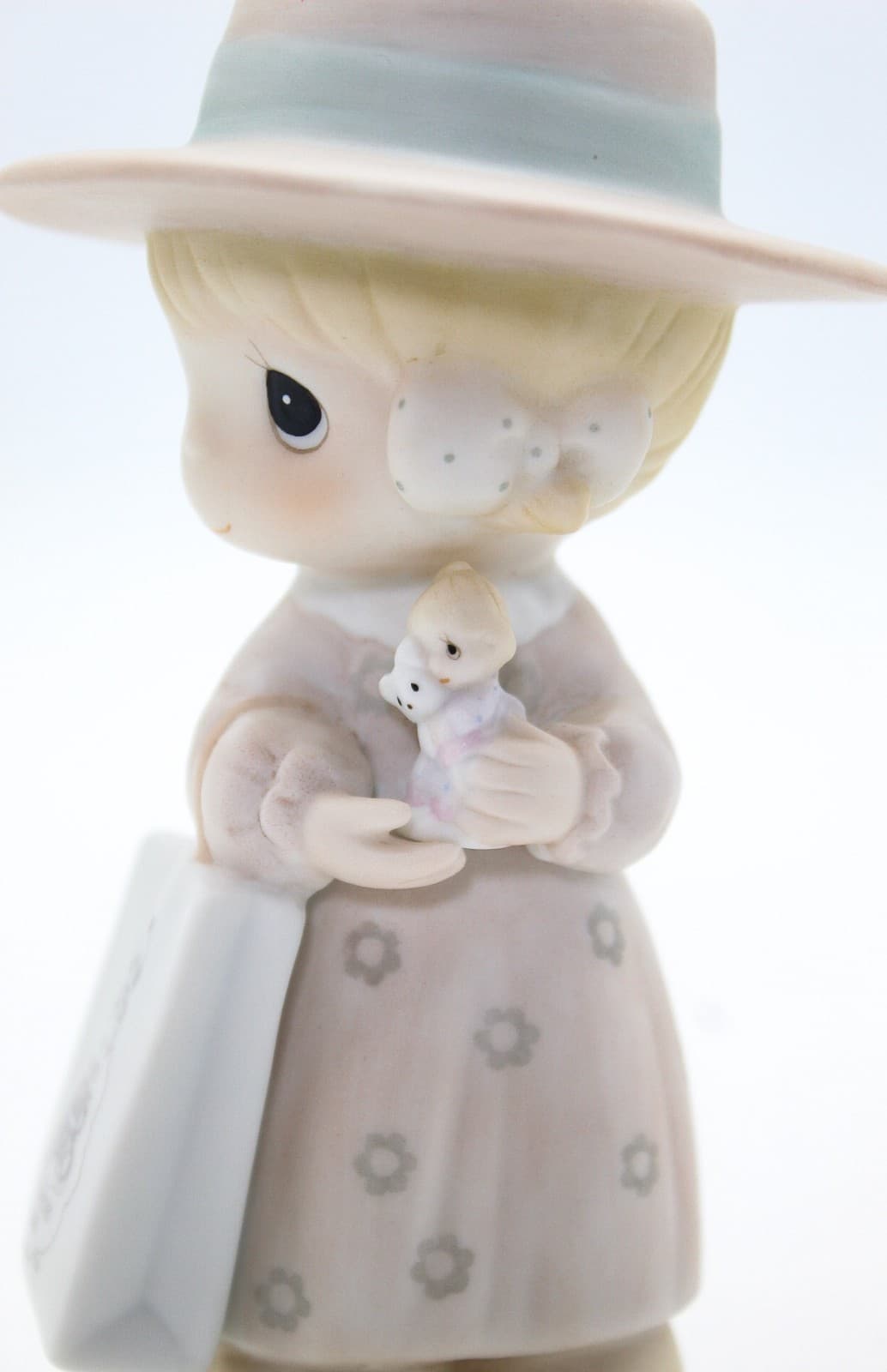 Precious Moments Seek And Ye Shall Find Enesco Porcelain Figurine 1984 - Thumbnail 4