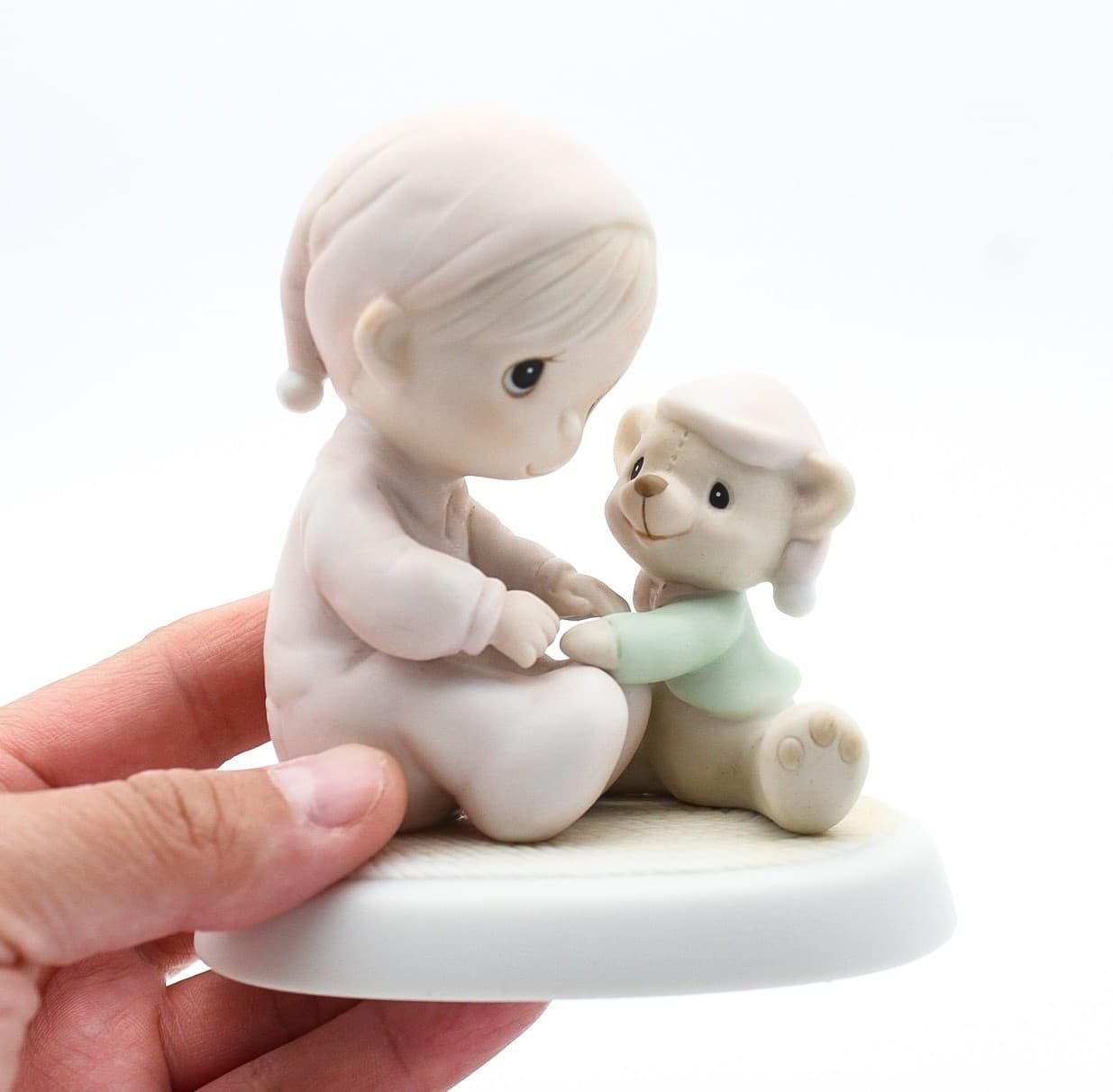 Precious Moments May Your Christmas Be Cozy Enesco Porcelain Figurine 1982 - Thumbnail 5