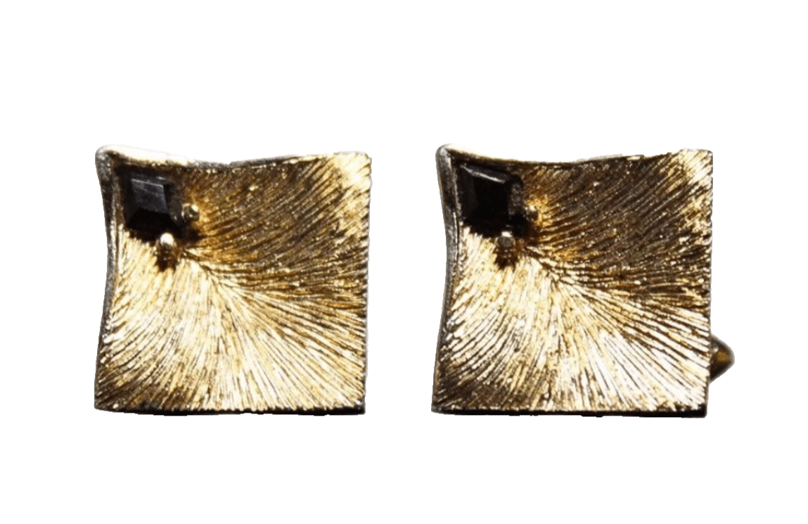 Vintage SWANK Designer Gold Tone Black Onyx Insert Men's Fashion Cufflinks