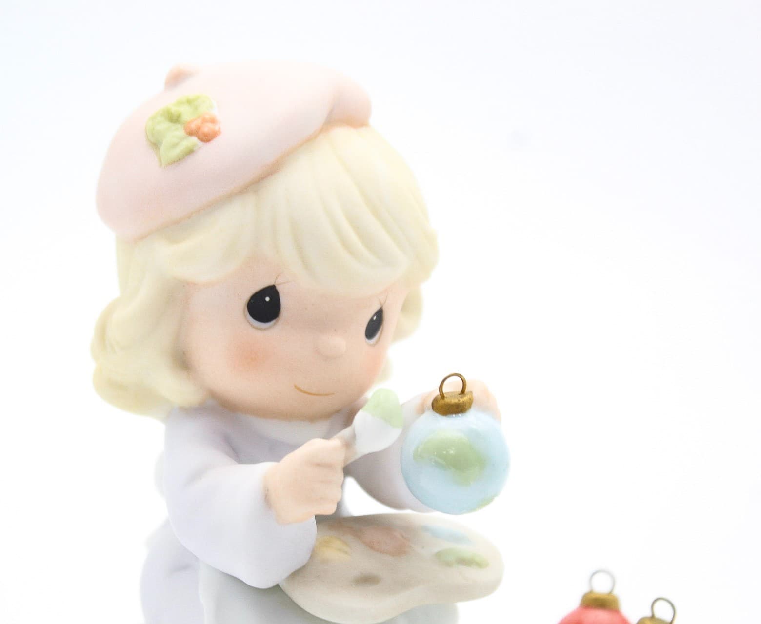 Precious Moments You Have Mastered The Art Of Caring Porcelain Figurine 1998 - Thumbnail 2