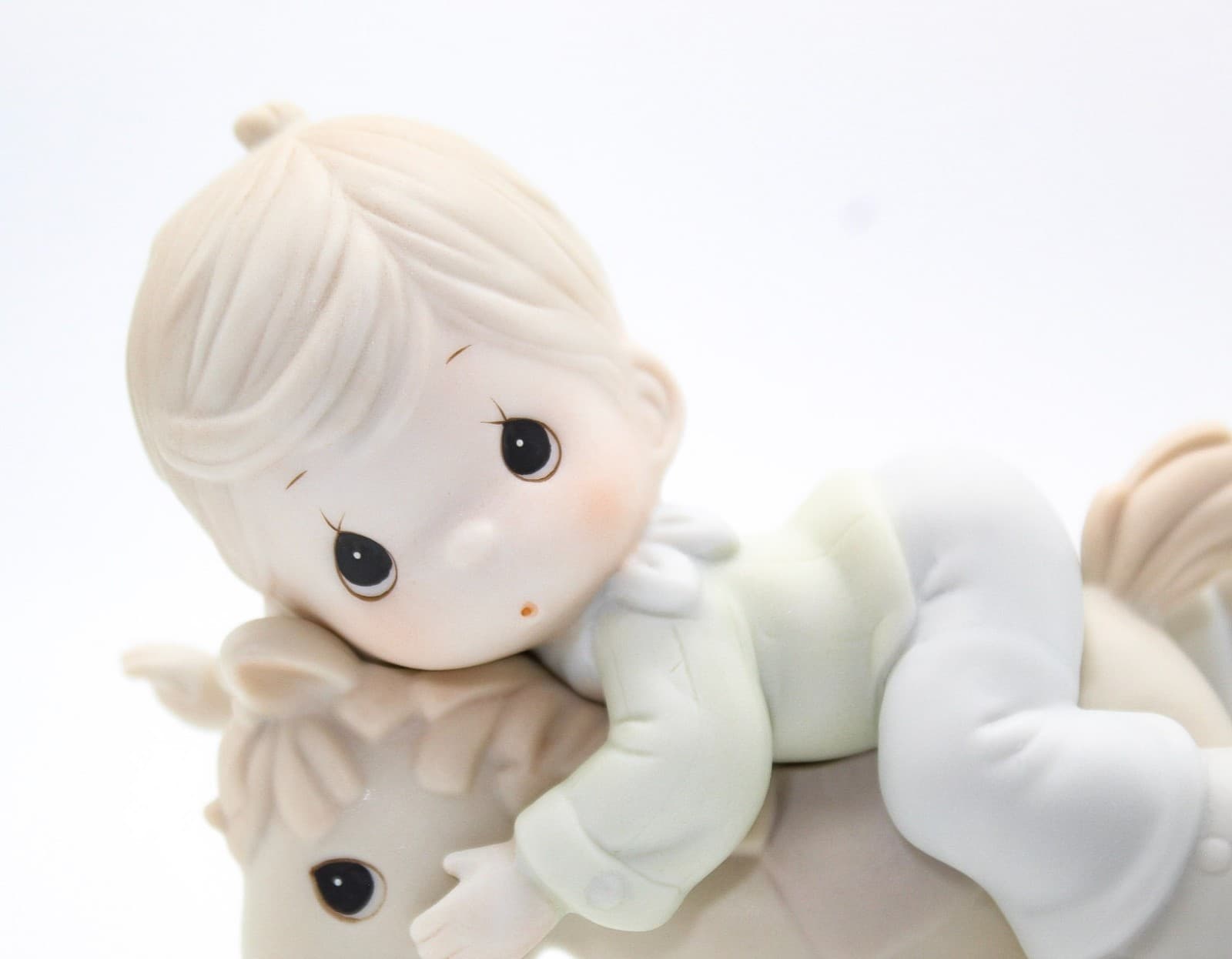 Precious Moments Take Heed When You Stand Enesco Porcelain Figurine 1991 - Thumbnail 2