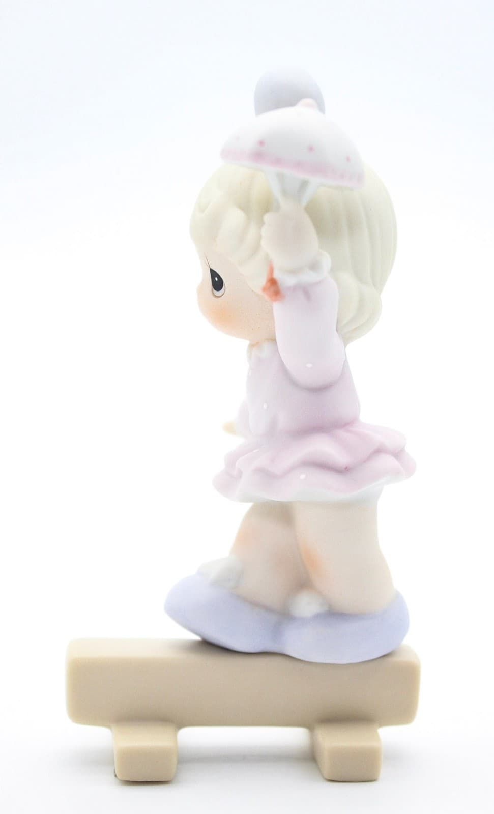 Precious Moments Markie Enesco Porcelain Figurine 1993 - Thumbnail 5