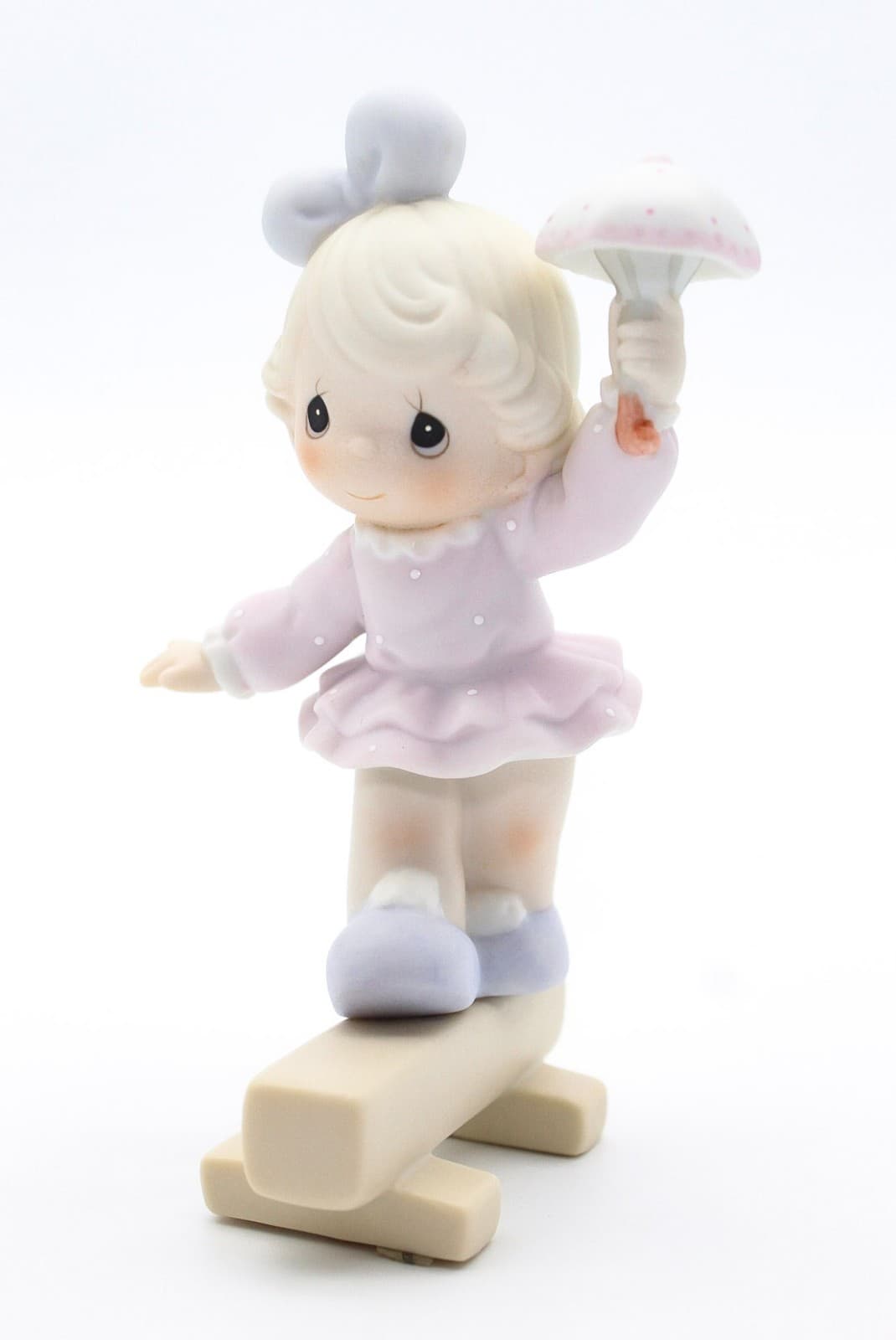 Precious Moments Markie Enesco Porcelain Figurine 1993 - Thumbnail 8