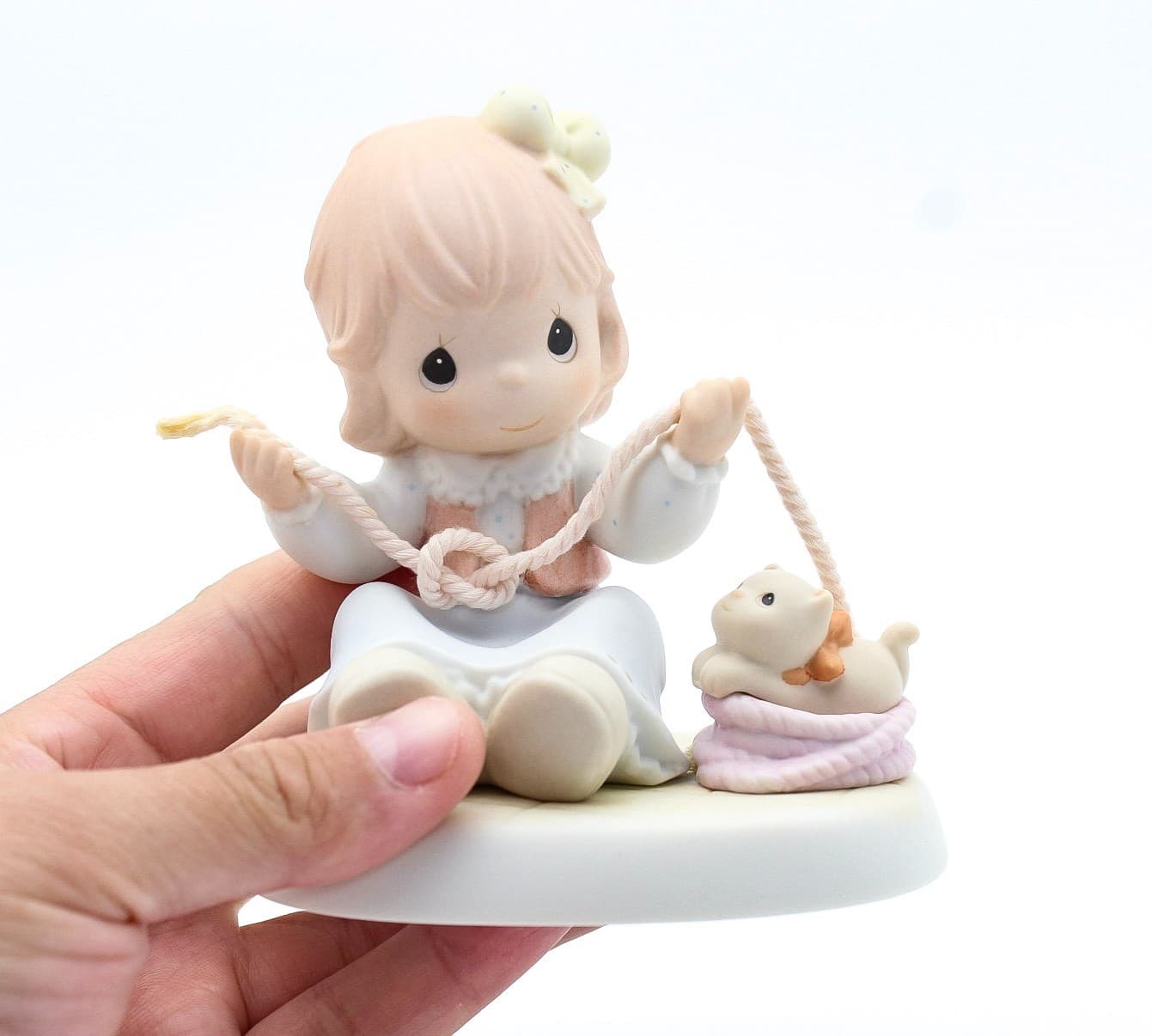 Precious Moments Believe It Or Knot, I Luv You Enesco Porcelain Figurine 1998 - Thumbnail 2