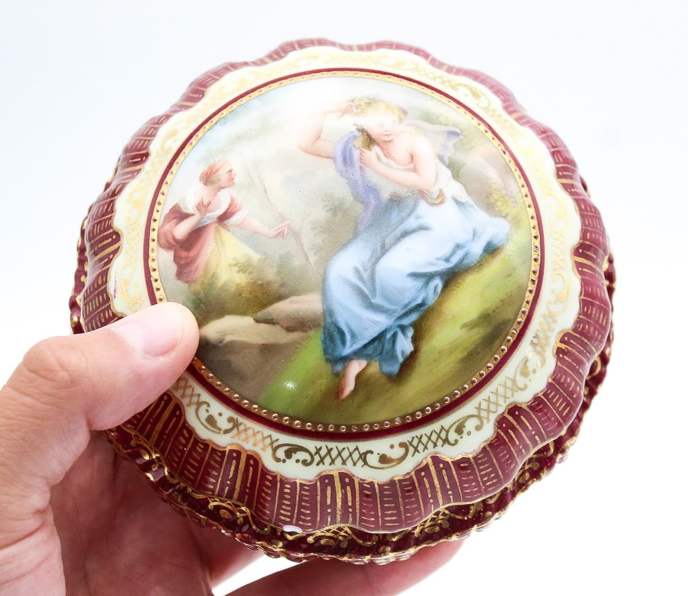Antique Royal Vienna Austria Hand Painted Porcelain Powder Box - Thumbnail 2
