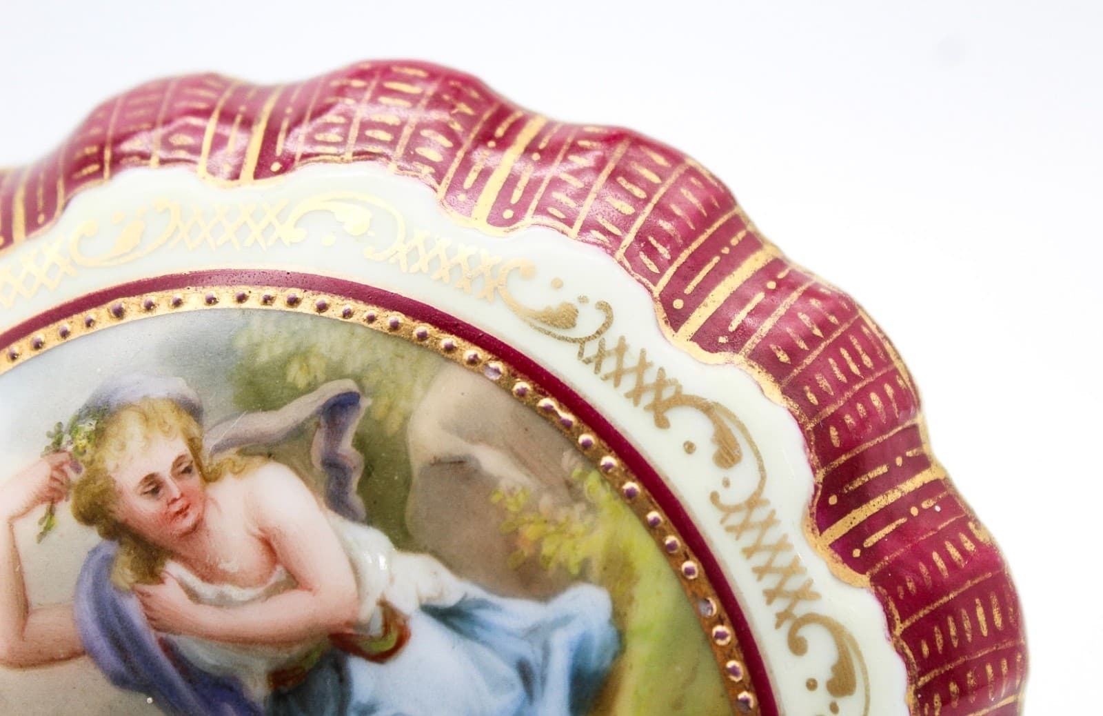 Antique Royal Vienna Austria Hand Painted Porcelain Powder Box - Thumbnail 9