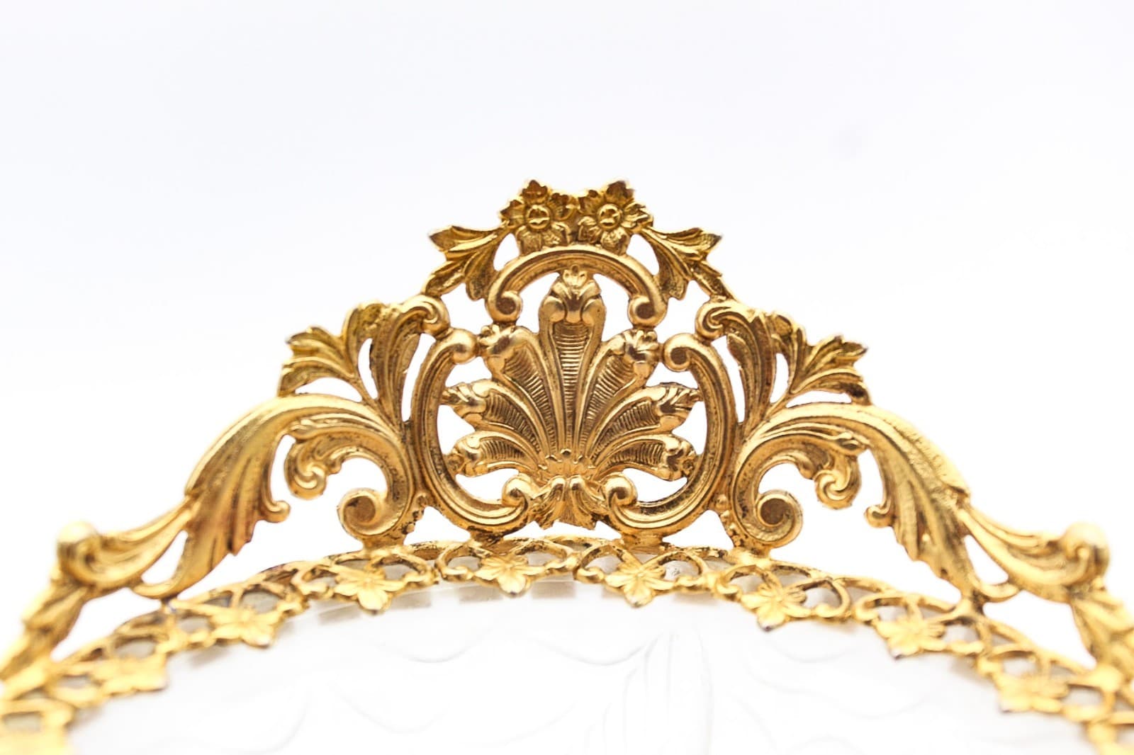 Vintage French Gold Ormolu Filigree Frosted Art Glass Bird Dove Ashtray - Thumbnail 4