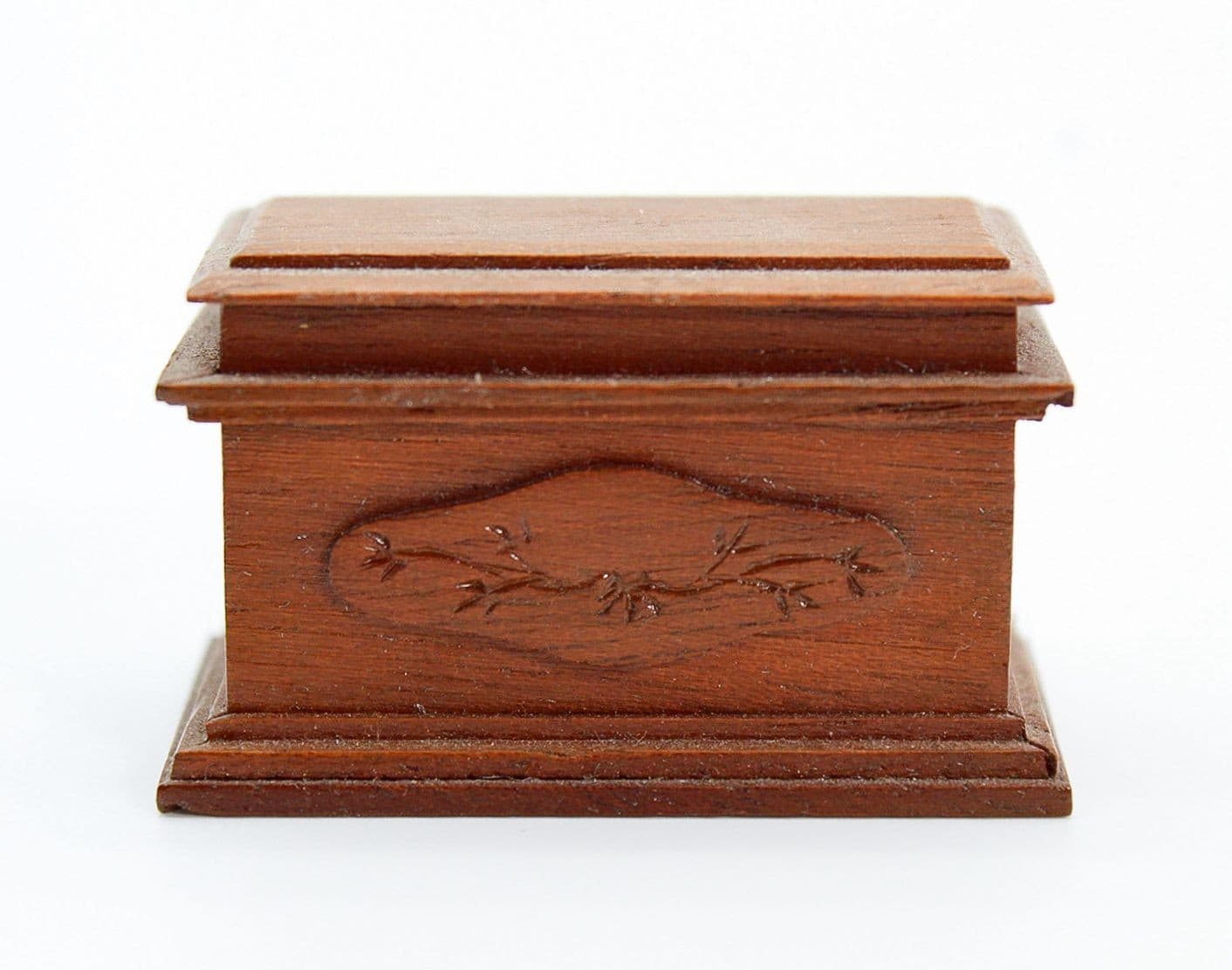 Vintage Hand Carved Miniature Dollhouse Wood Toy Storage Chest Funiture - Thumbnail 2
