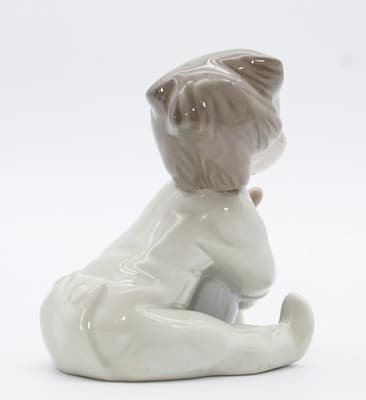 Nao By Lladro Time For Your Bottle Porcelain Figurine By Jose Javier Malavia - Thumbnail 5