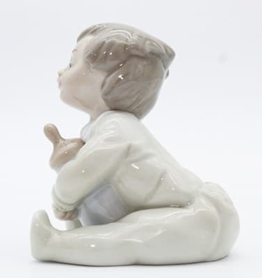 Nao By Lladro Time For Your Bottle Porcelain Figurine By Jose Javier Malavia - Thumbnail 4