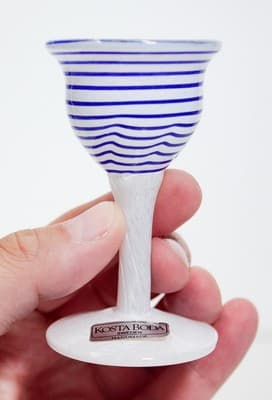 Kosta Boda Art Glass Swirl Blue Cordial Glass Ulrica Hydman Vallien Mid Century - Thumbnail 2