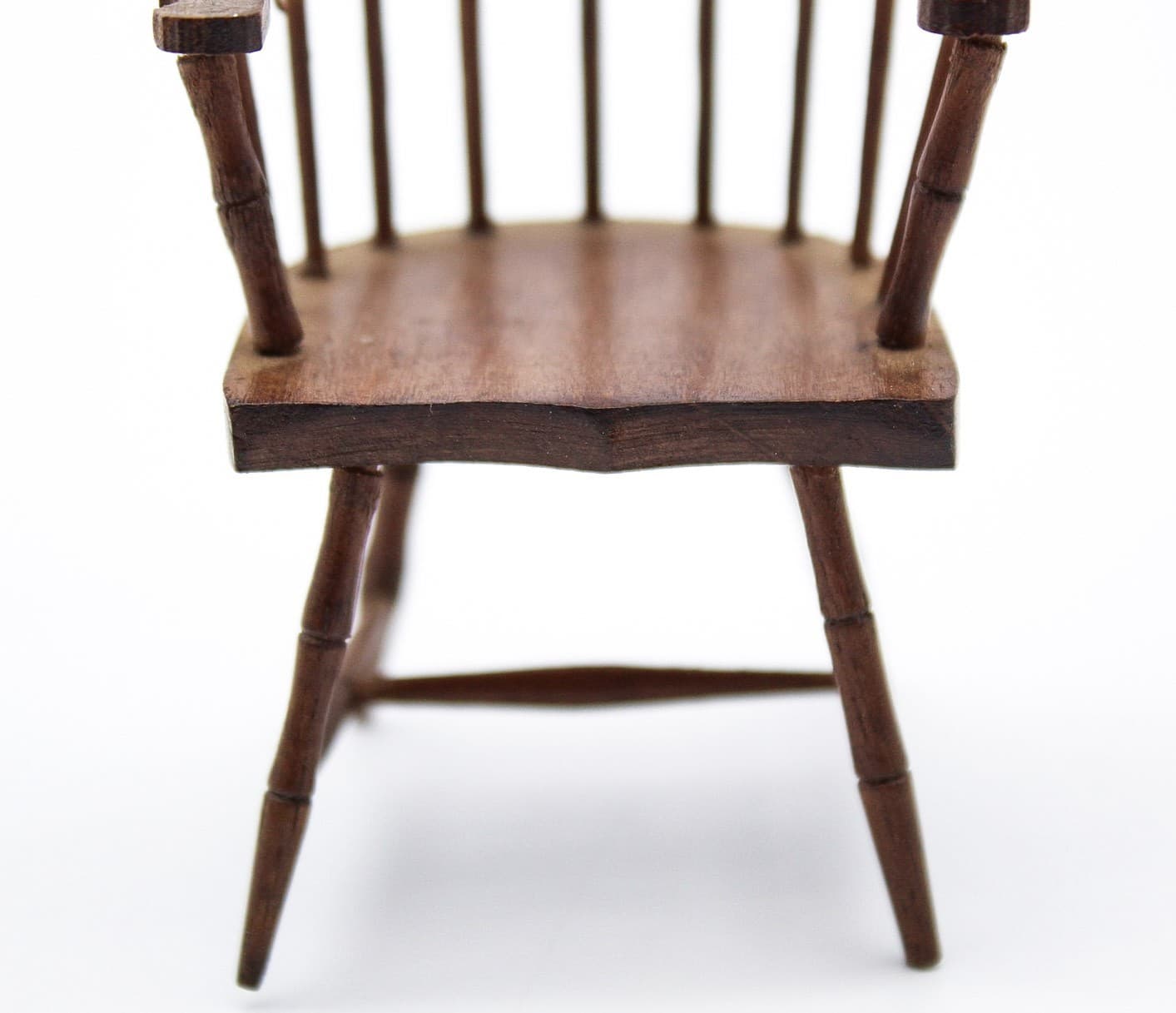 Vintage 1970s Dollhouse Miniature Natural Wood Windsor Comb Back Armchair 1:12 - Thumbnail 4