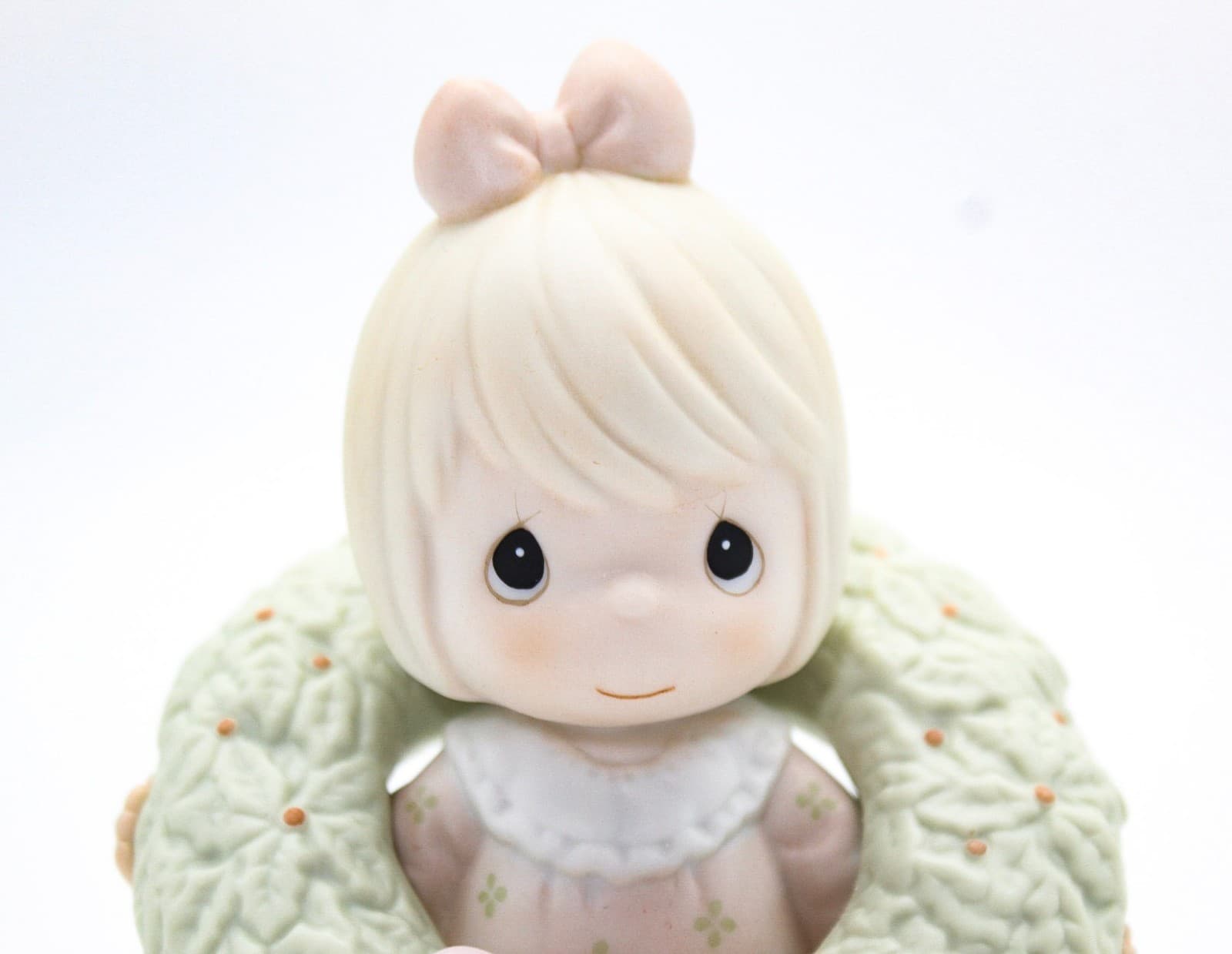 Precious Moments Surrounded With Joy Enesco Porcelain Figurine 1993 - Thumbnail 3