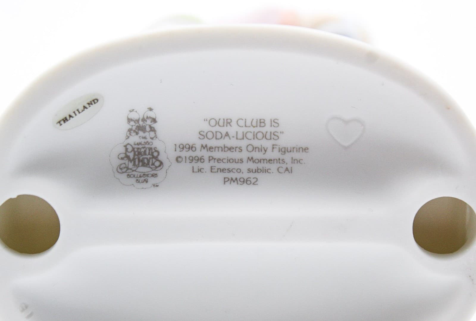 Precious Moments Our Club Is Soda-Licious Enesco Porcelain Figurine 1986 - Thumbnail 7