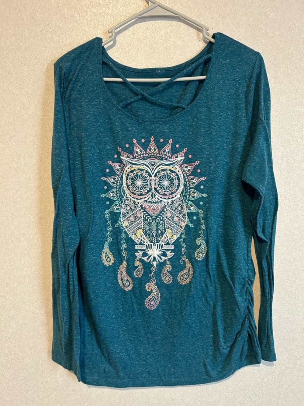 Women’s Cross Neck With Owl Design Long Sleeve Tee Shirt, Lightweight, Size XL - Thumbnail 2