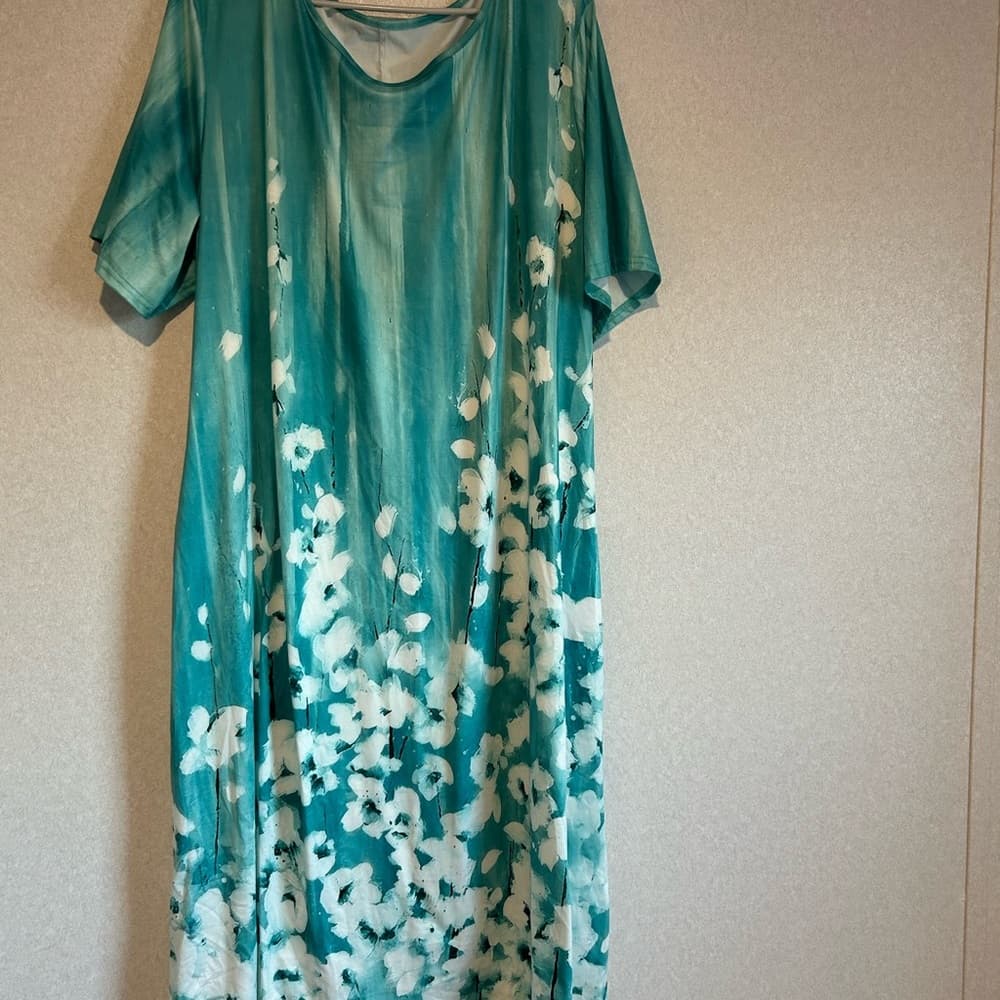 Women’s Plus Size Tee Shirt Summer Dress, Teal And White Flowers Size 3XL - Thumbnail 4