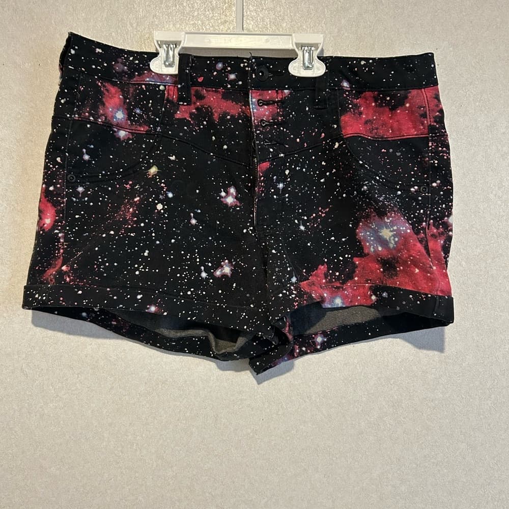Women’s High Rise Shorts, Black And Pink Multicolor, Zip And Buttons, Size 13 - Thumbnail 4