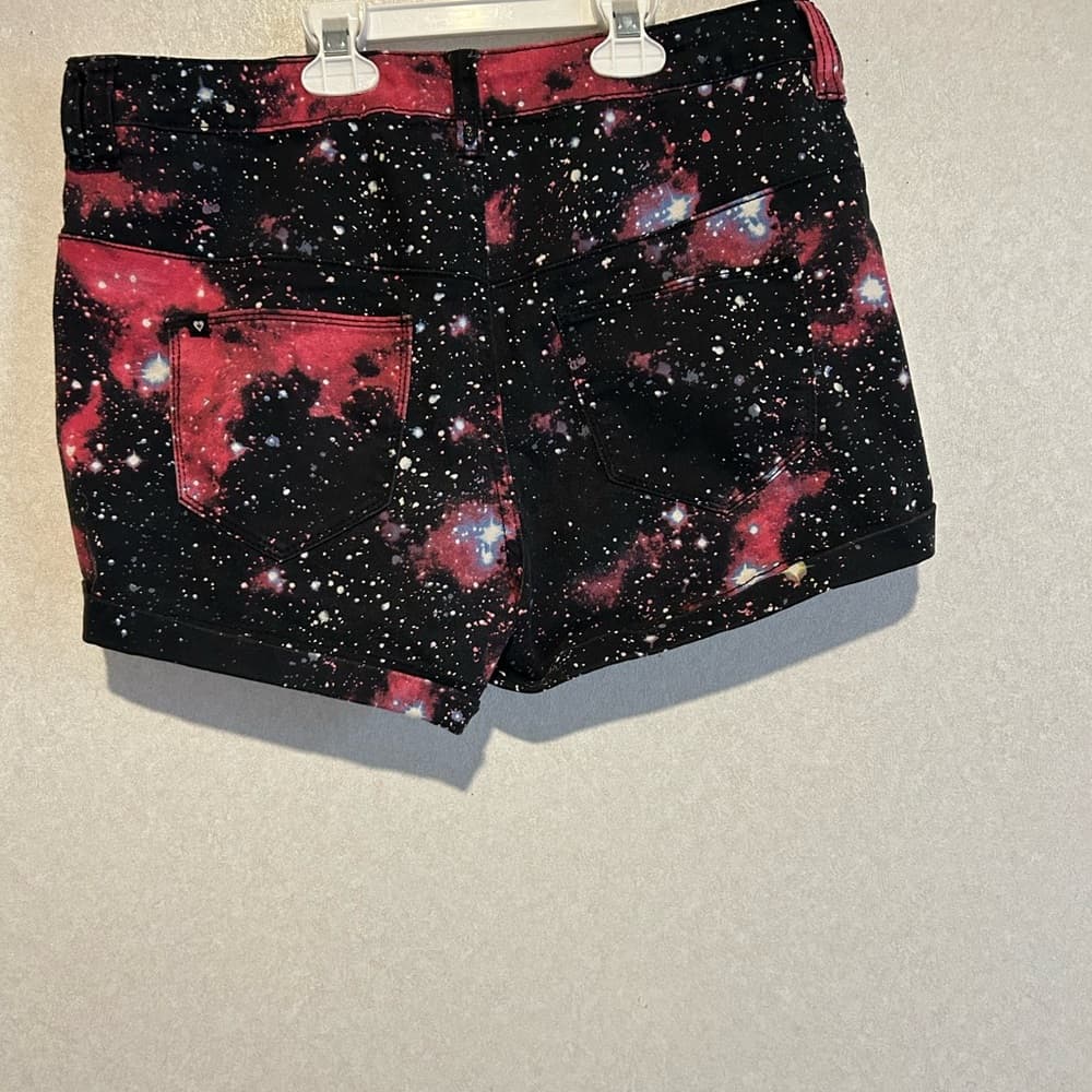 Women’s High Rise Shorts, Black And Pink Multicolor, Zip And Buttons, Size 13 - Thumbnail 2