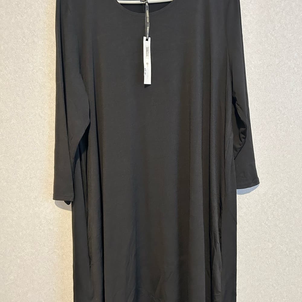 NWT Women’s Coco And Carmen Knee Length Black Dress, For Any Occasion, Size XXL - Thumbnail 4